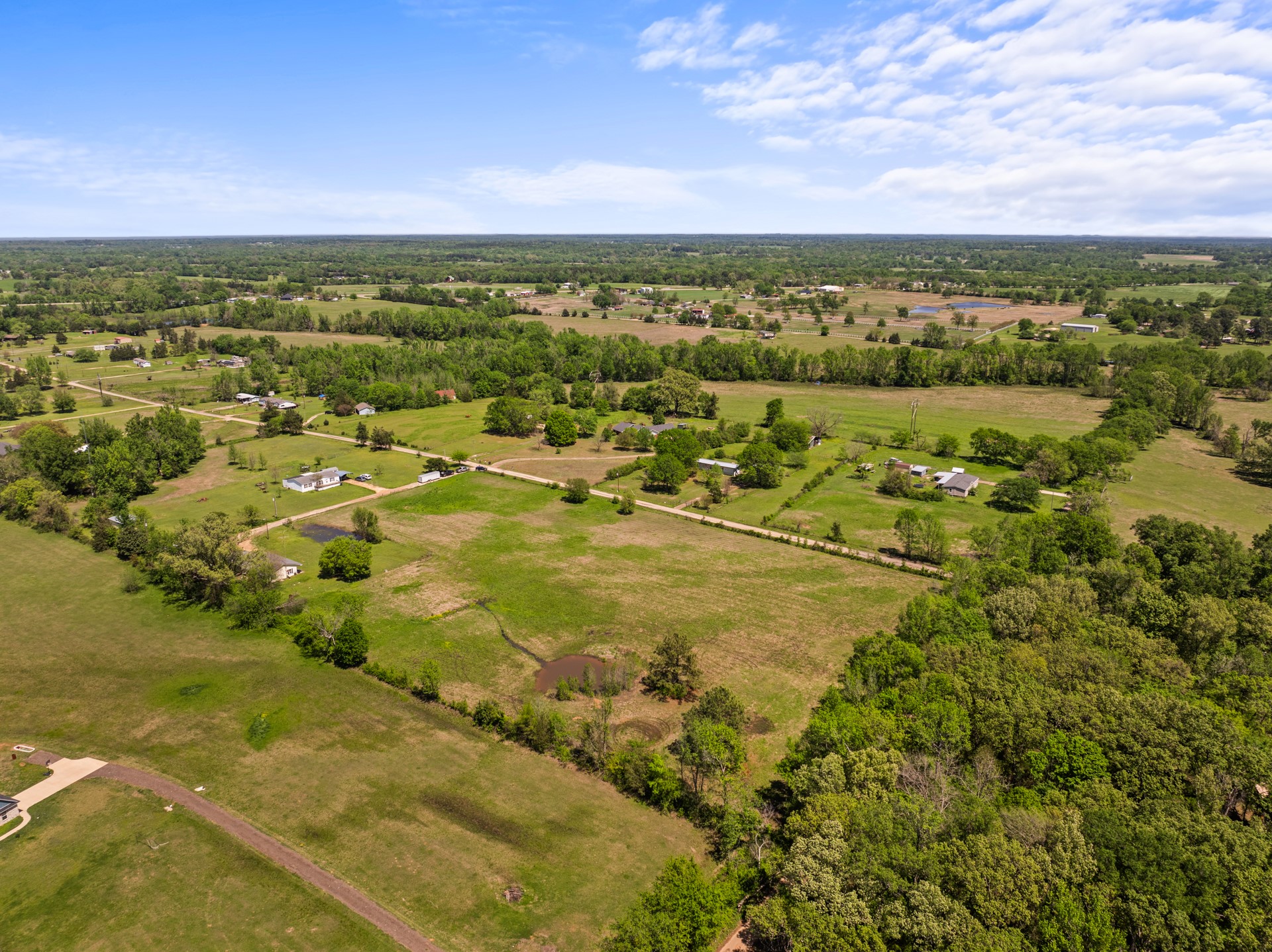 688 County Road 4810