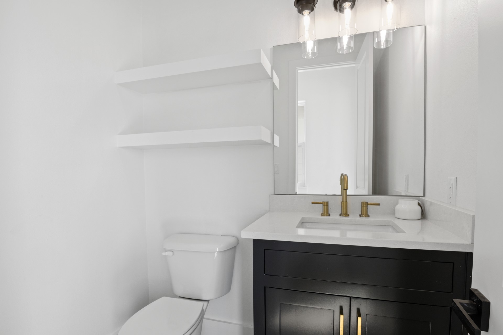 126 Private Road 2712
