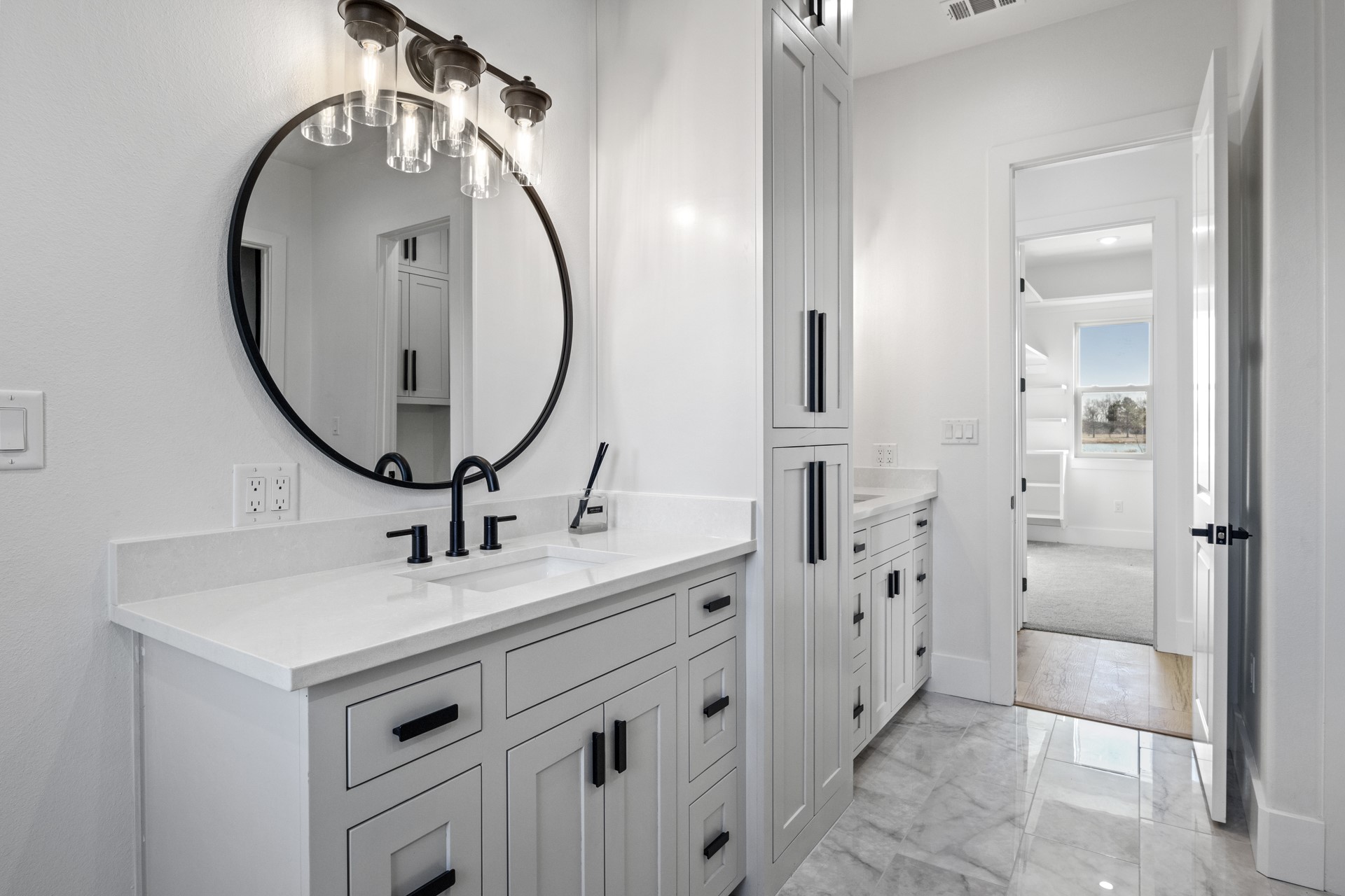 126 Private Road 2712