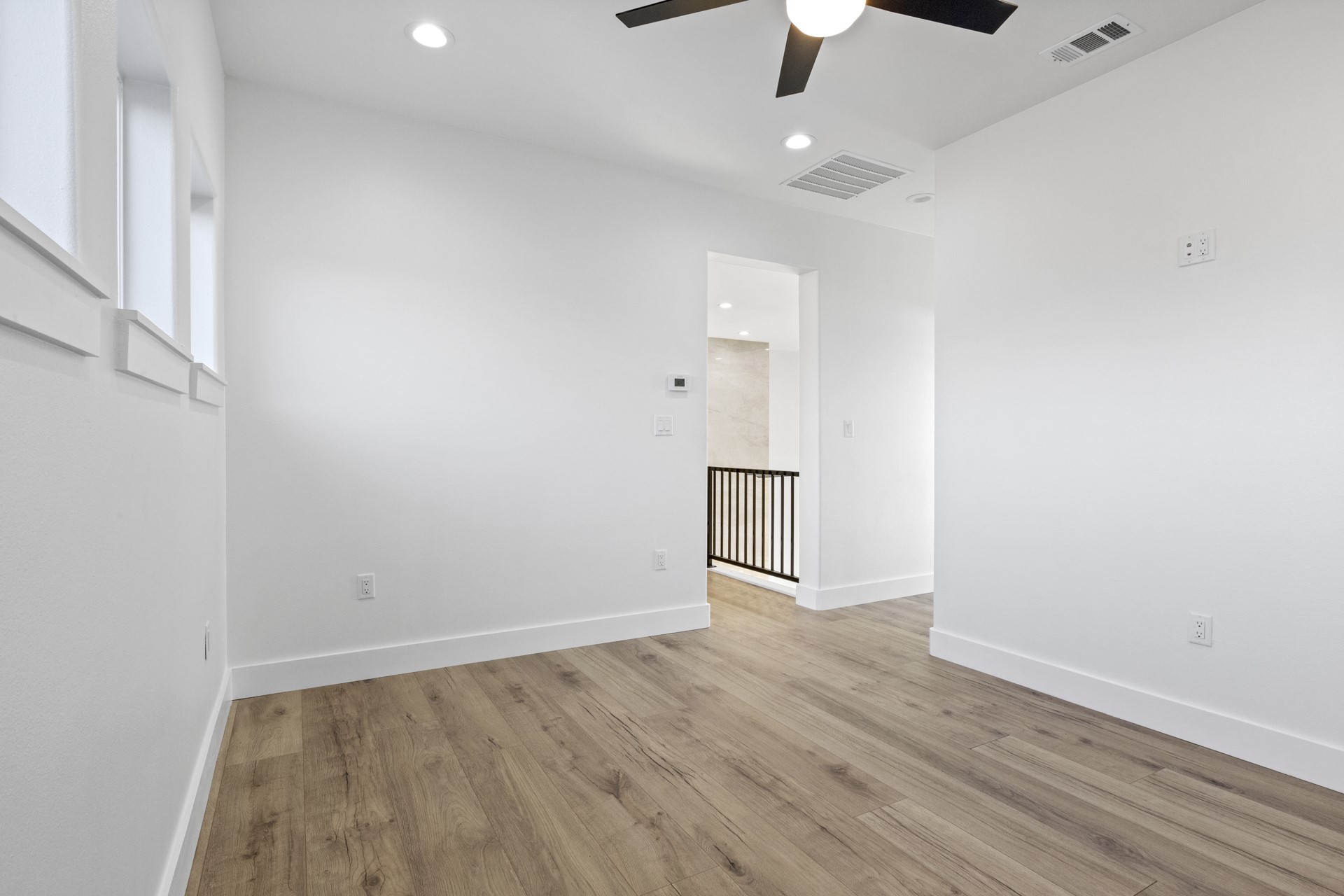 126 Private Road 2712