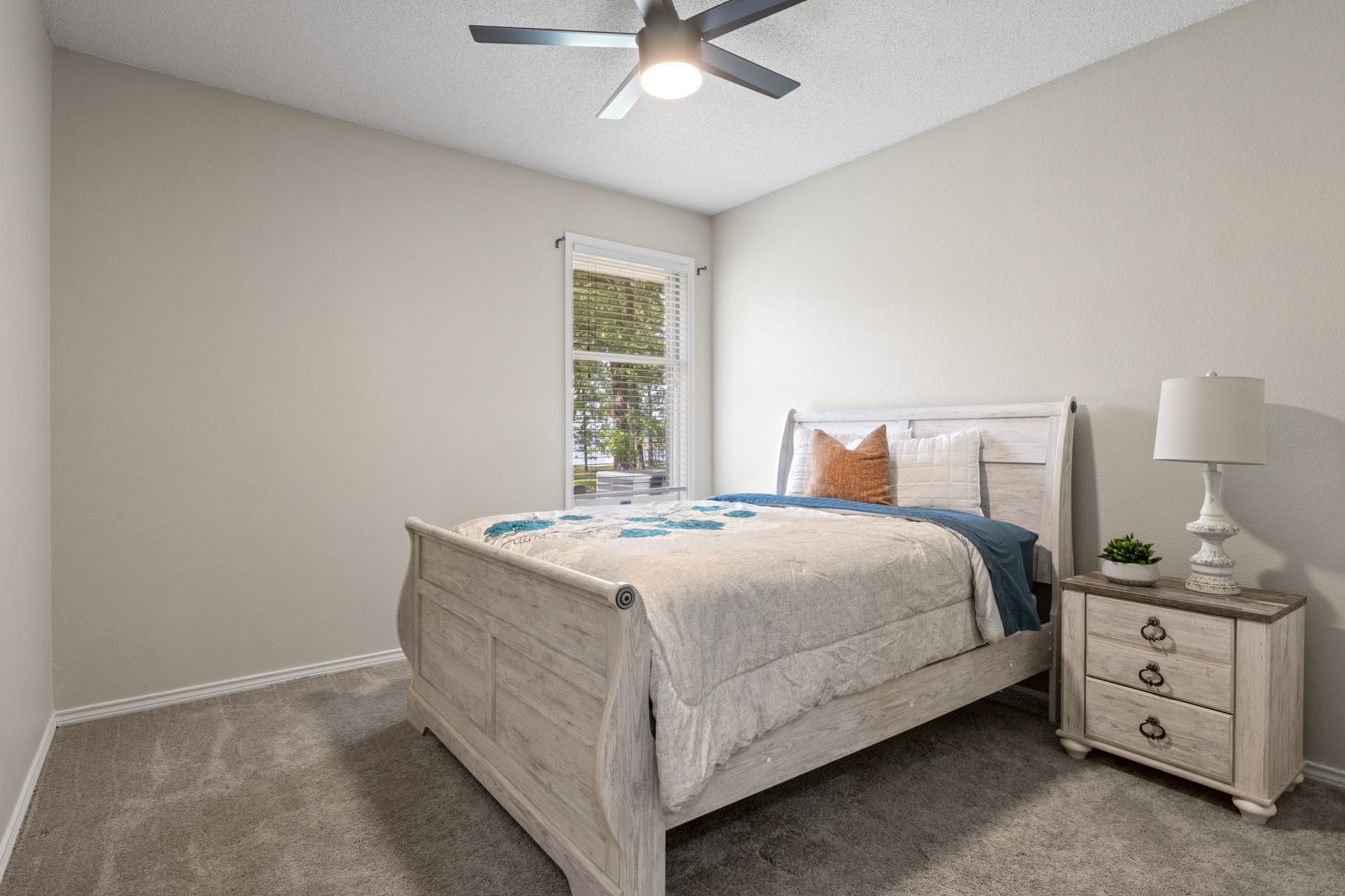 520 Private Road 5517