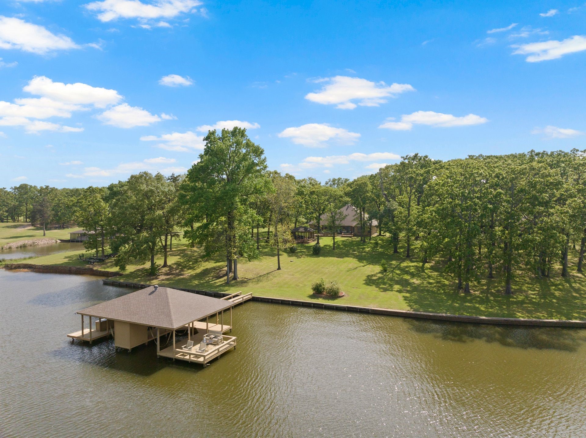 520 Private Road 5517
