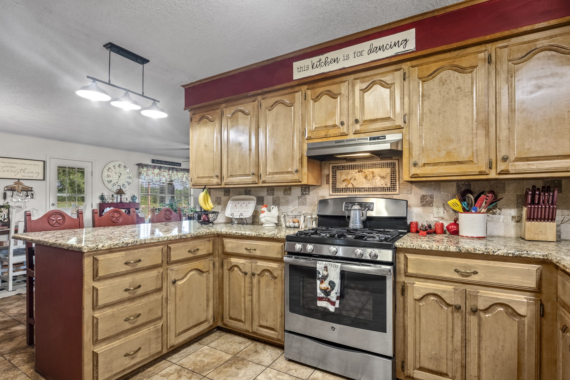 3076 Hwy 338