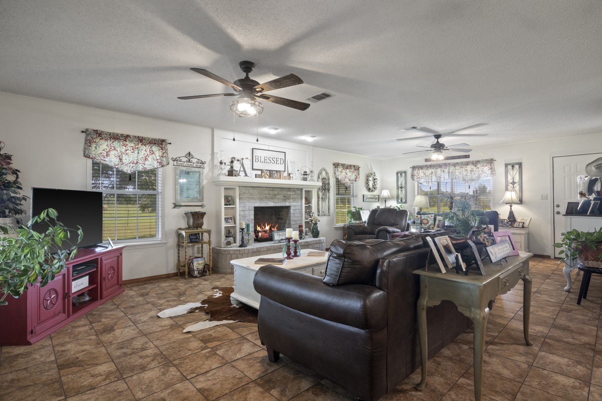 3076 Hwy 338