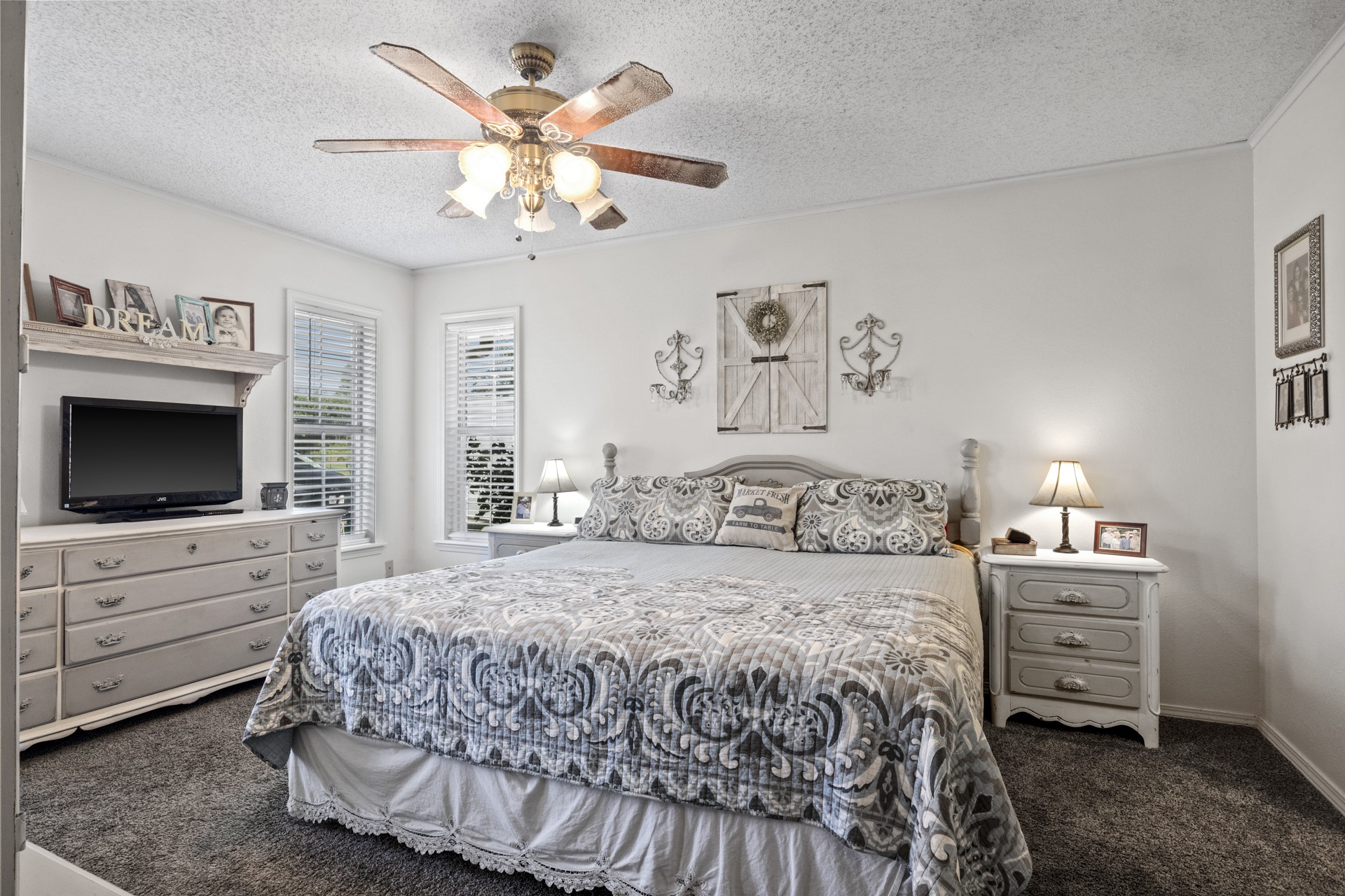 3076 Hwy 338