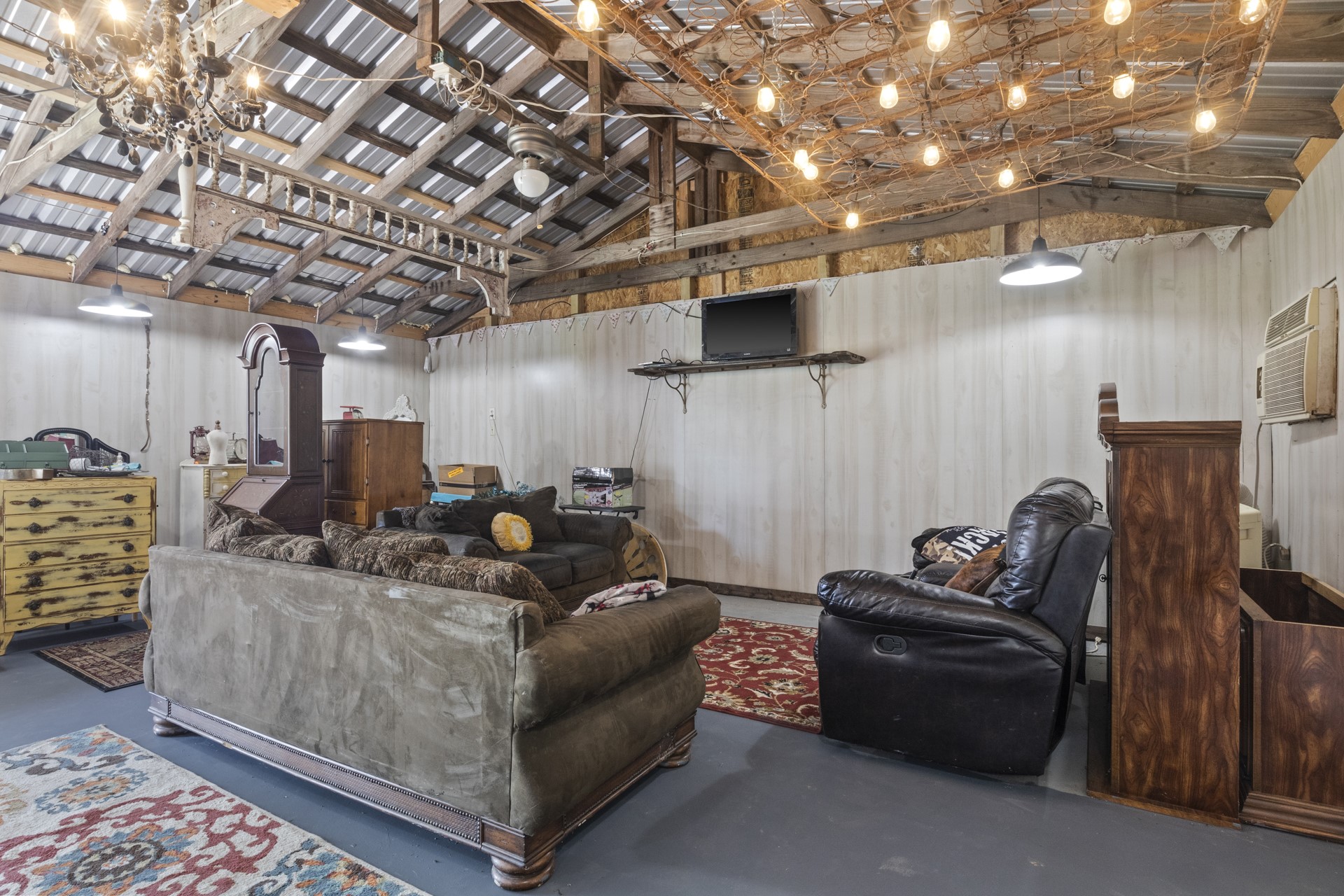 3076 Hwy 338