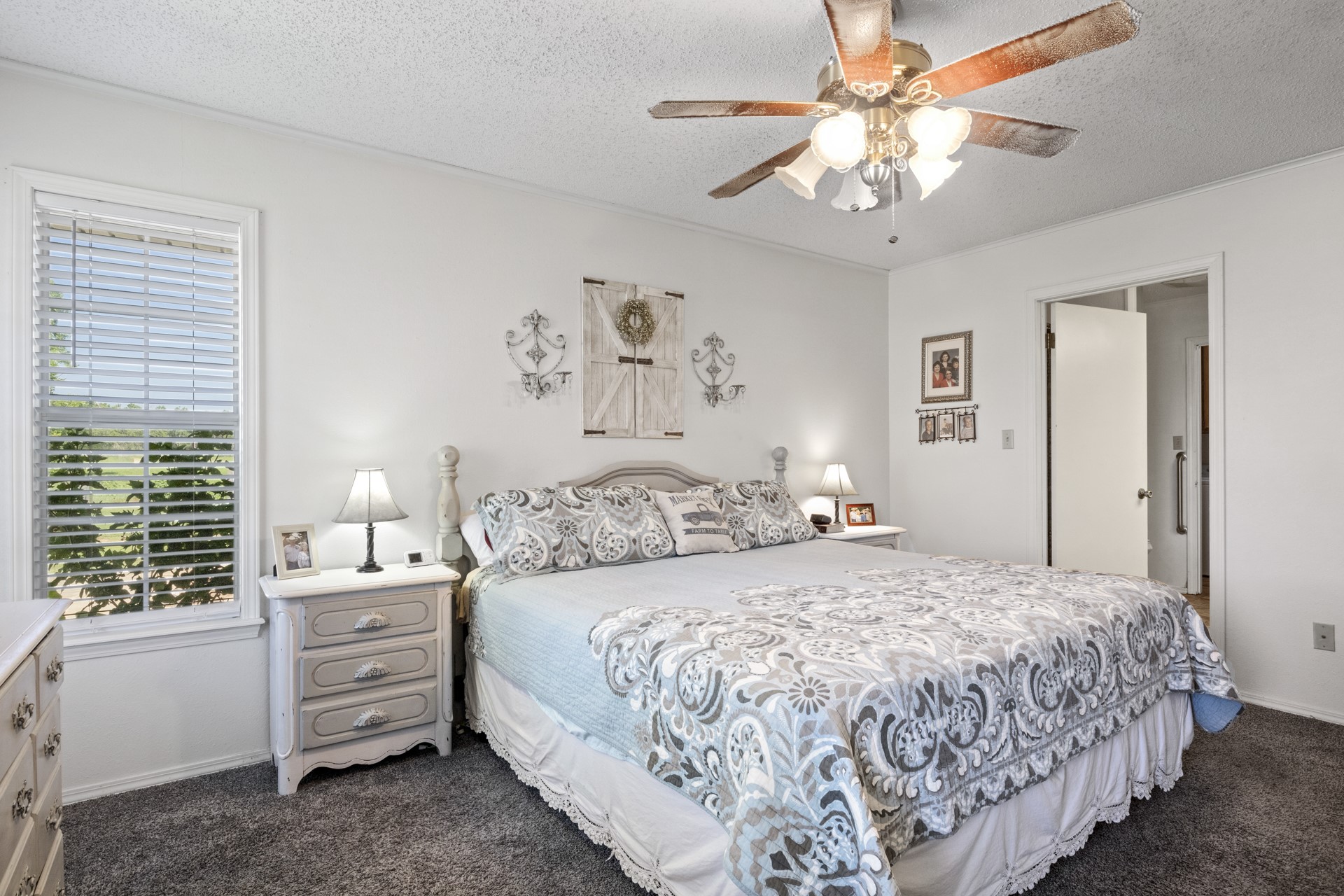 3076 Hwy 338