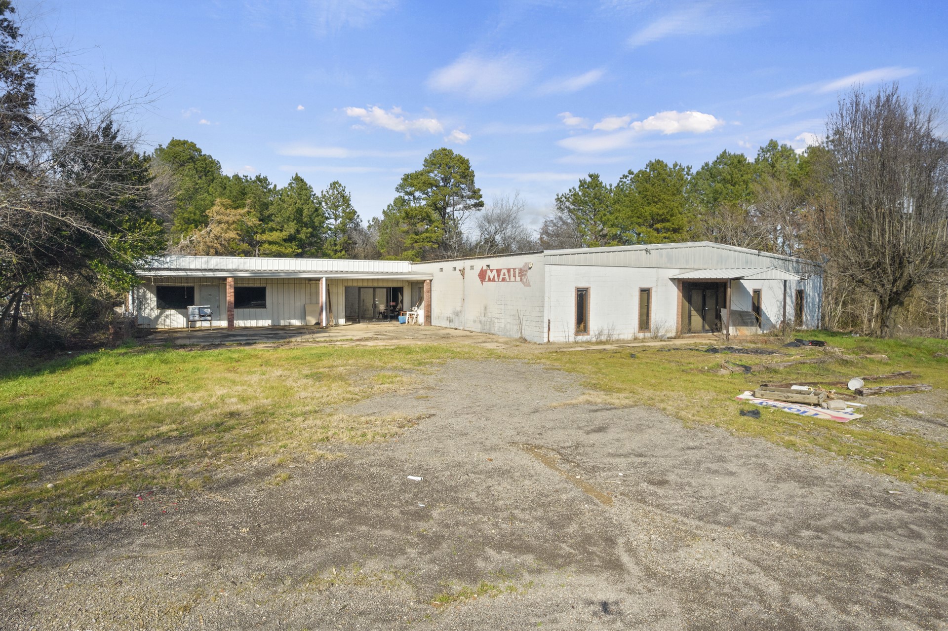 1308 Highway 11