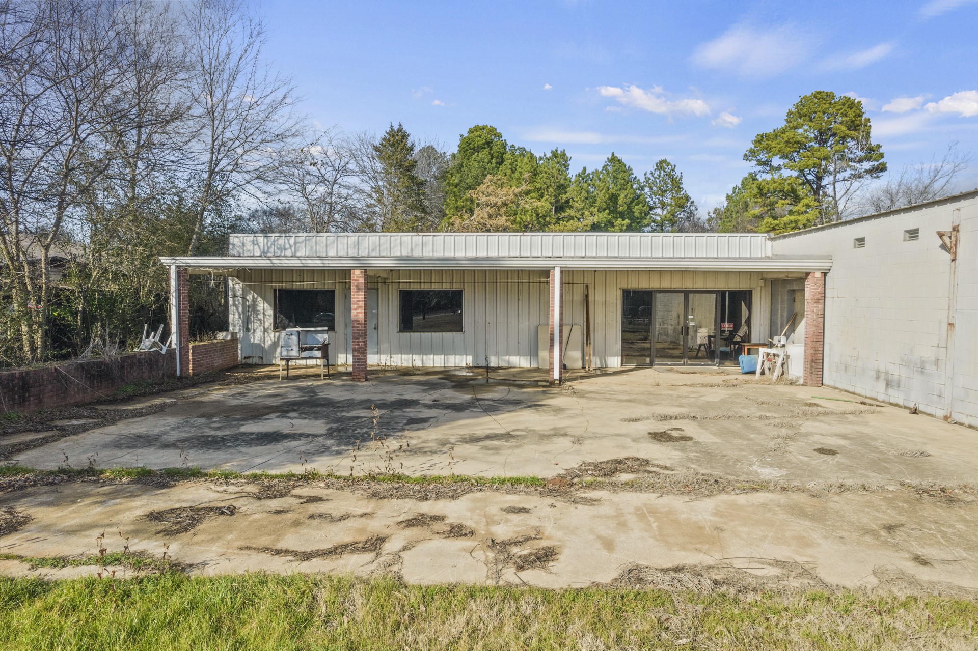 1308 Highway 11