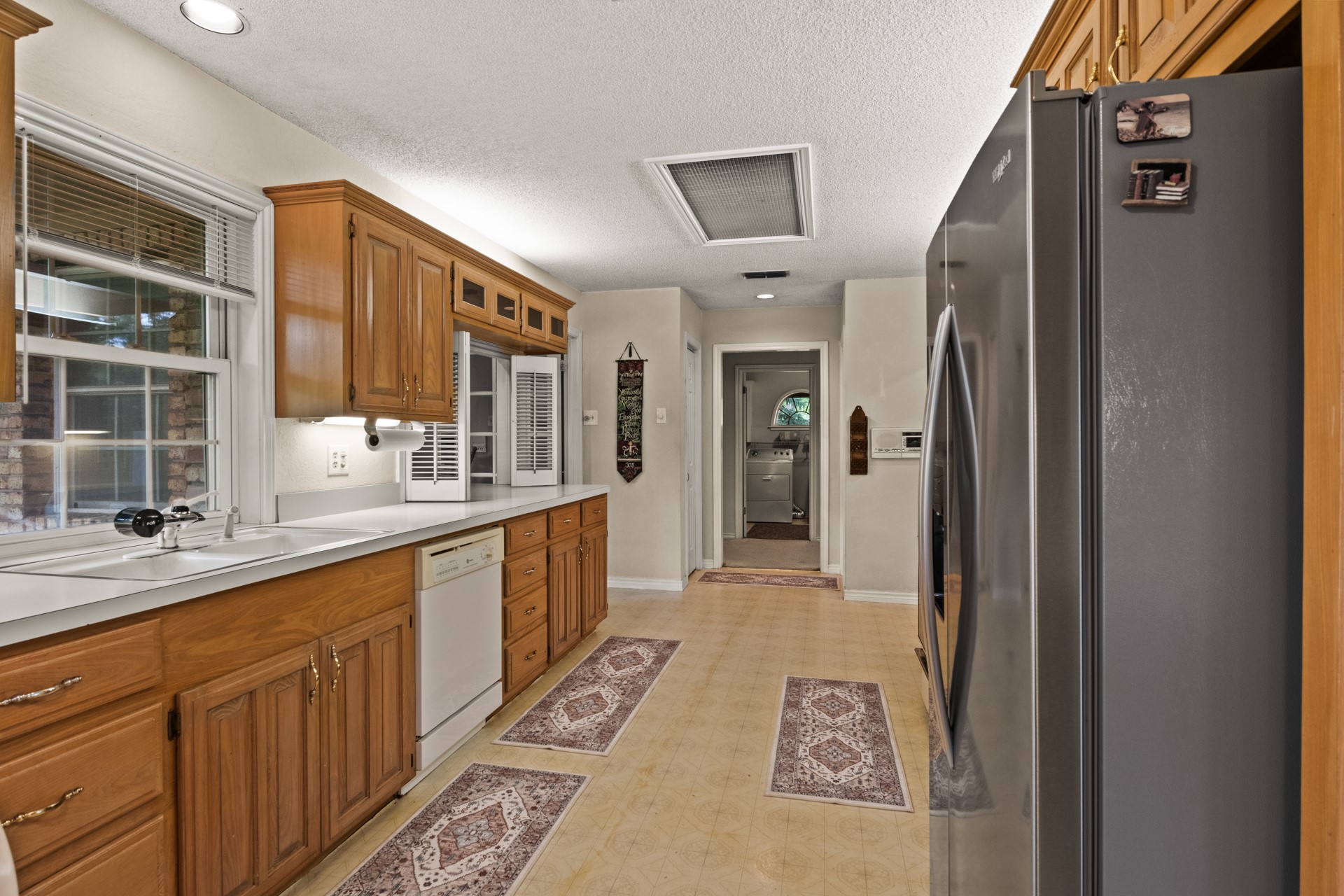 351 Private Road 8572