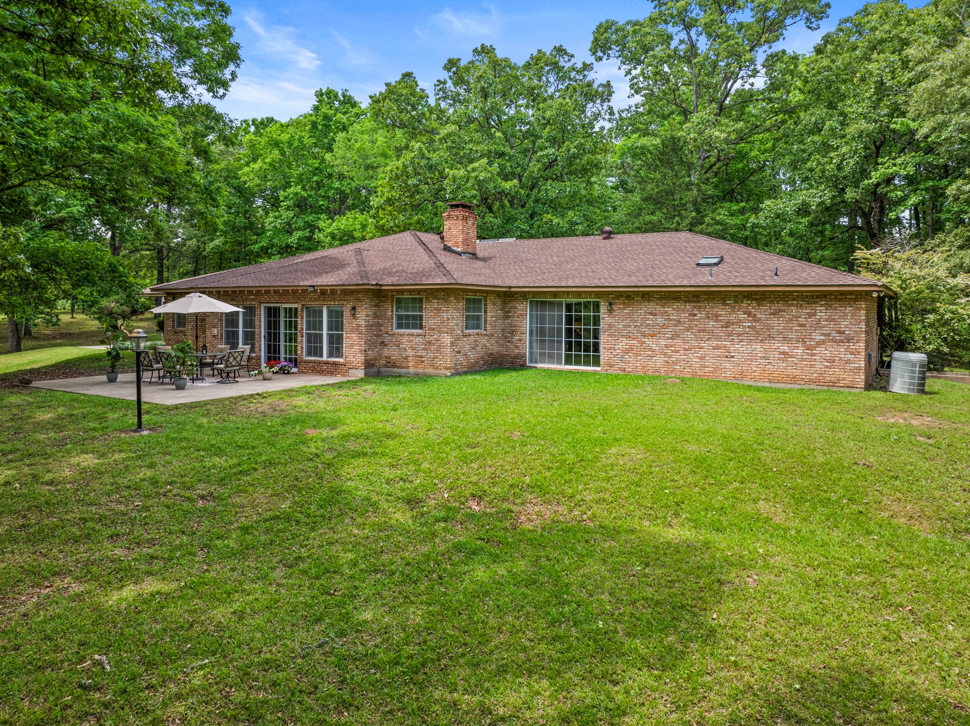 351 Private Road 8572