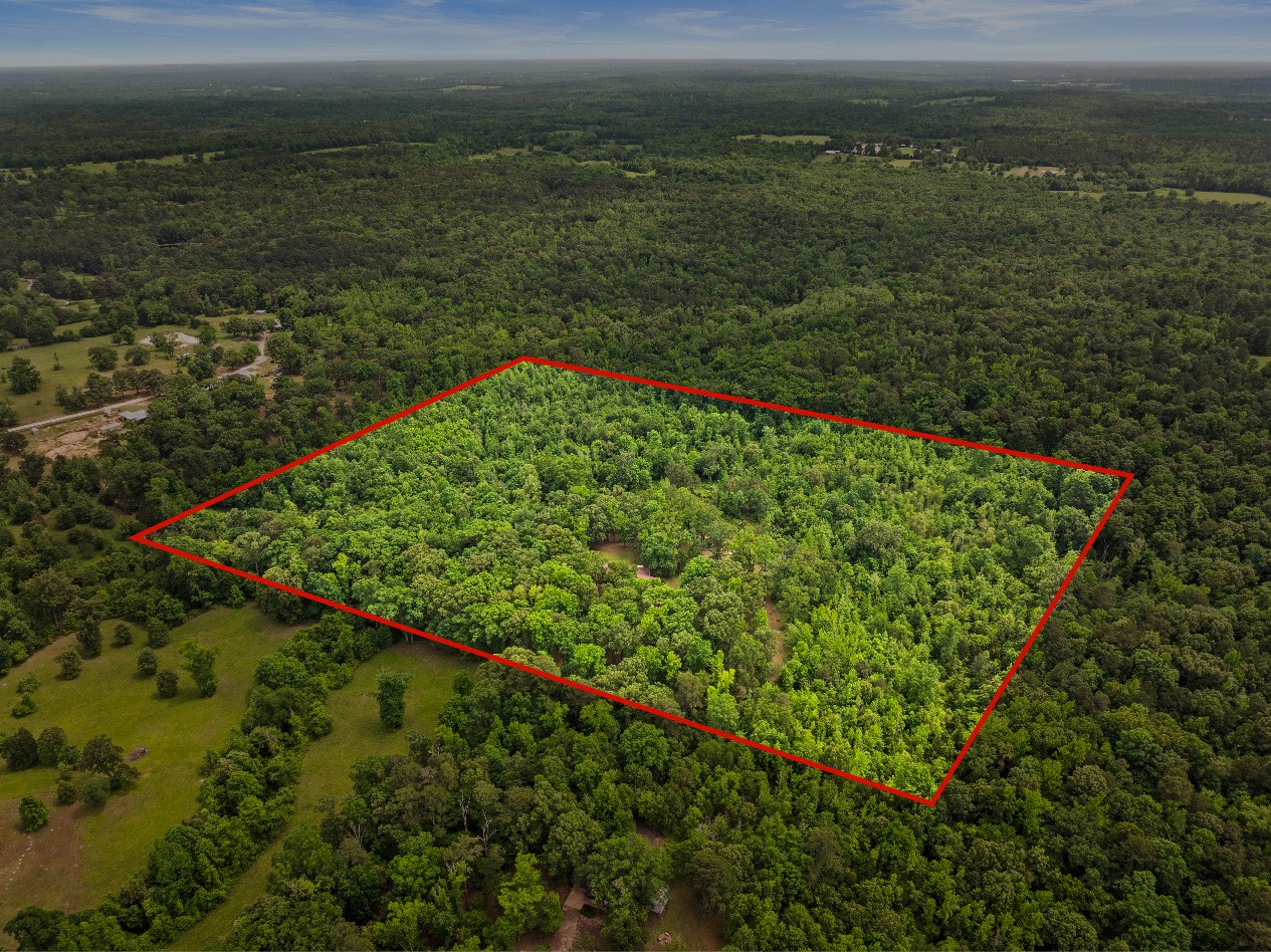 351 Private Road 8572