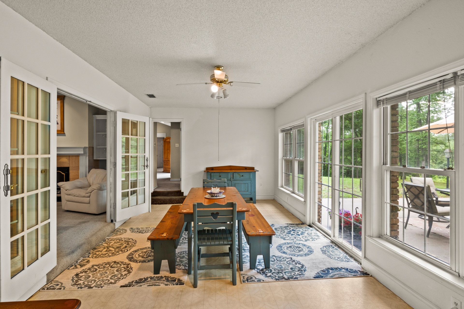 351 Private Road 8572
