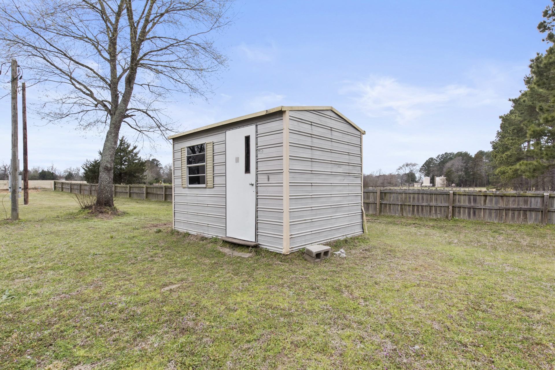 374 County Road 1110