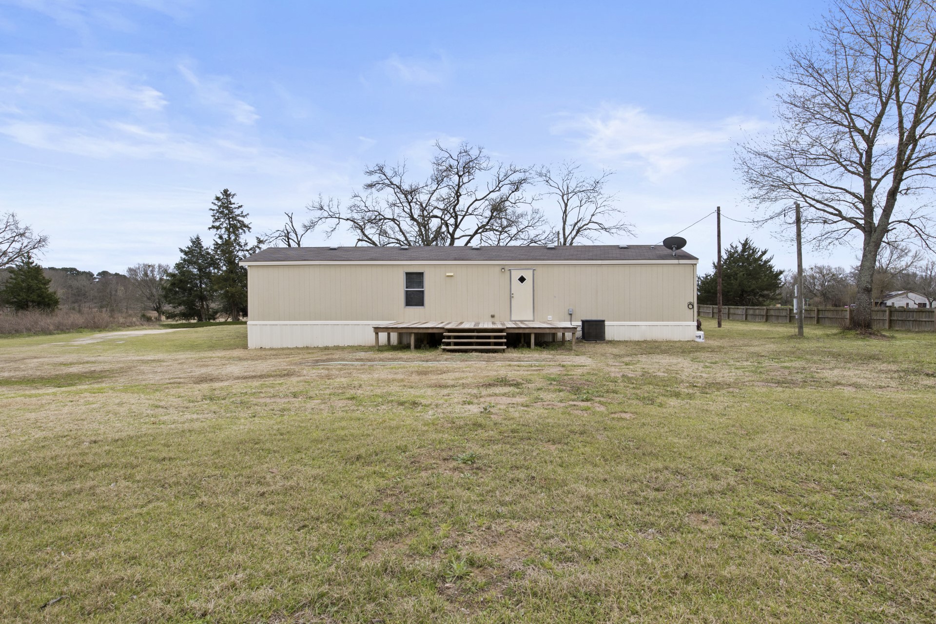 374 County Road 1110