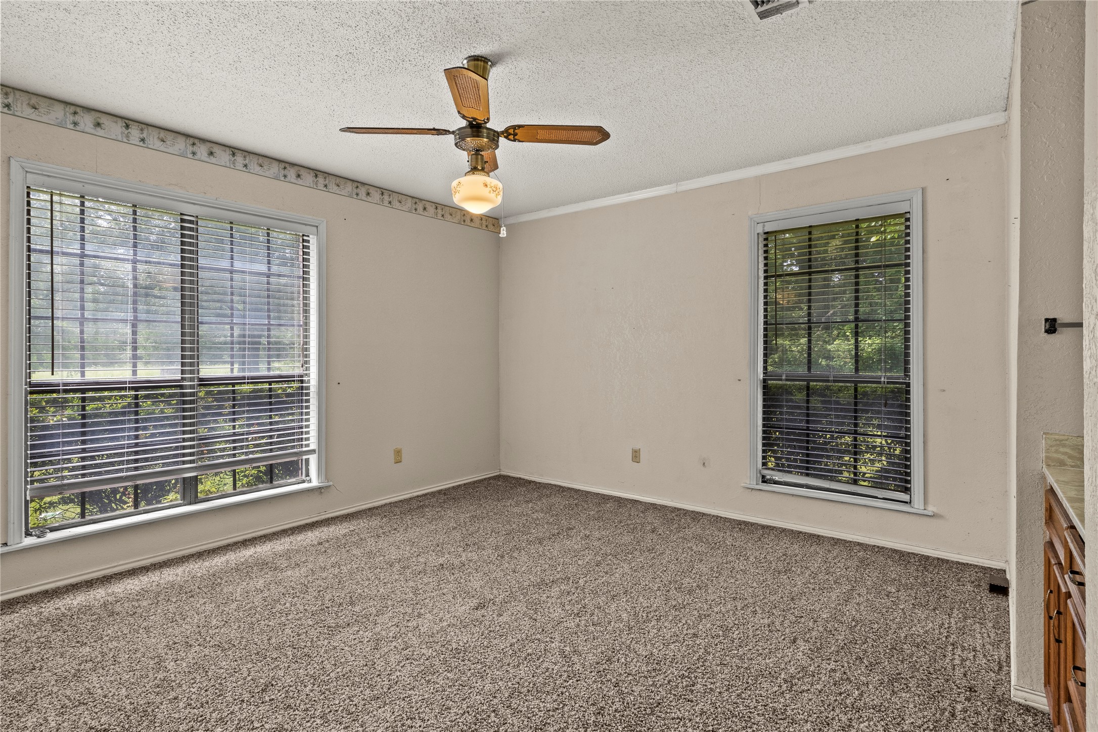 979 Rockdale
