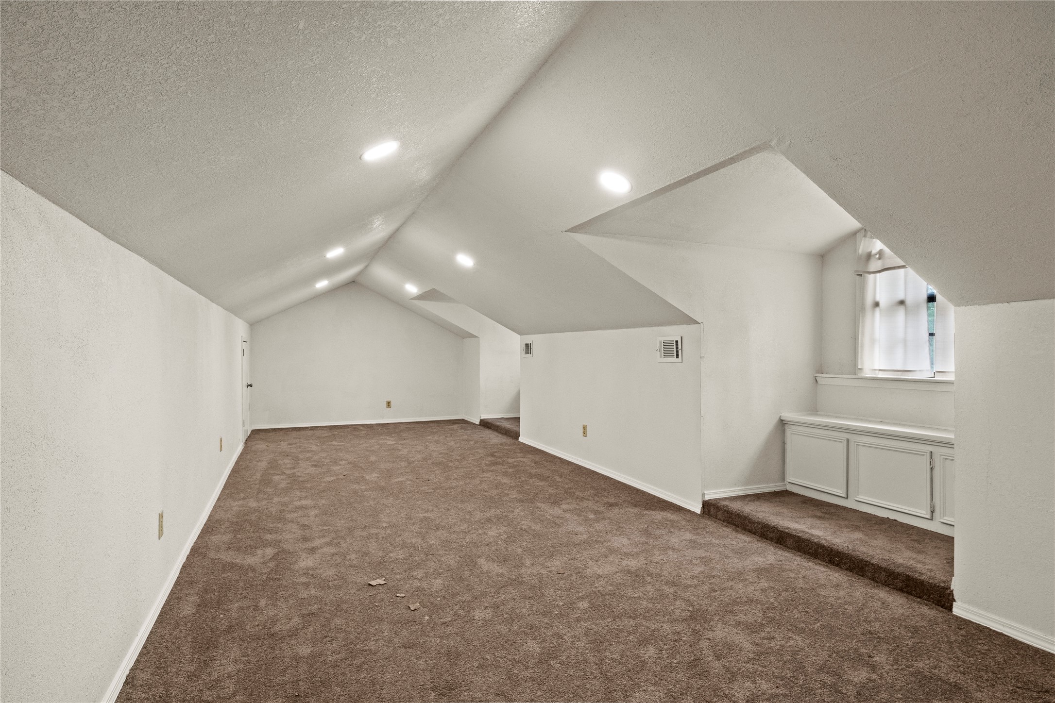 979 Rockdale