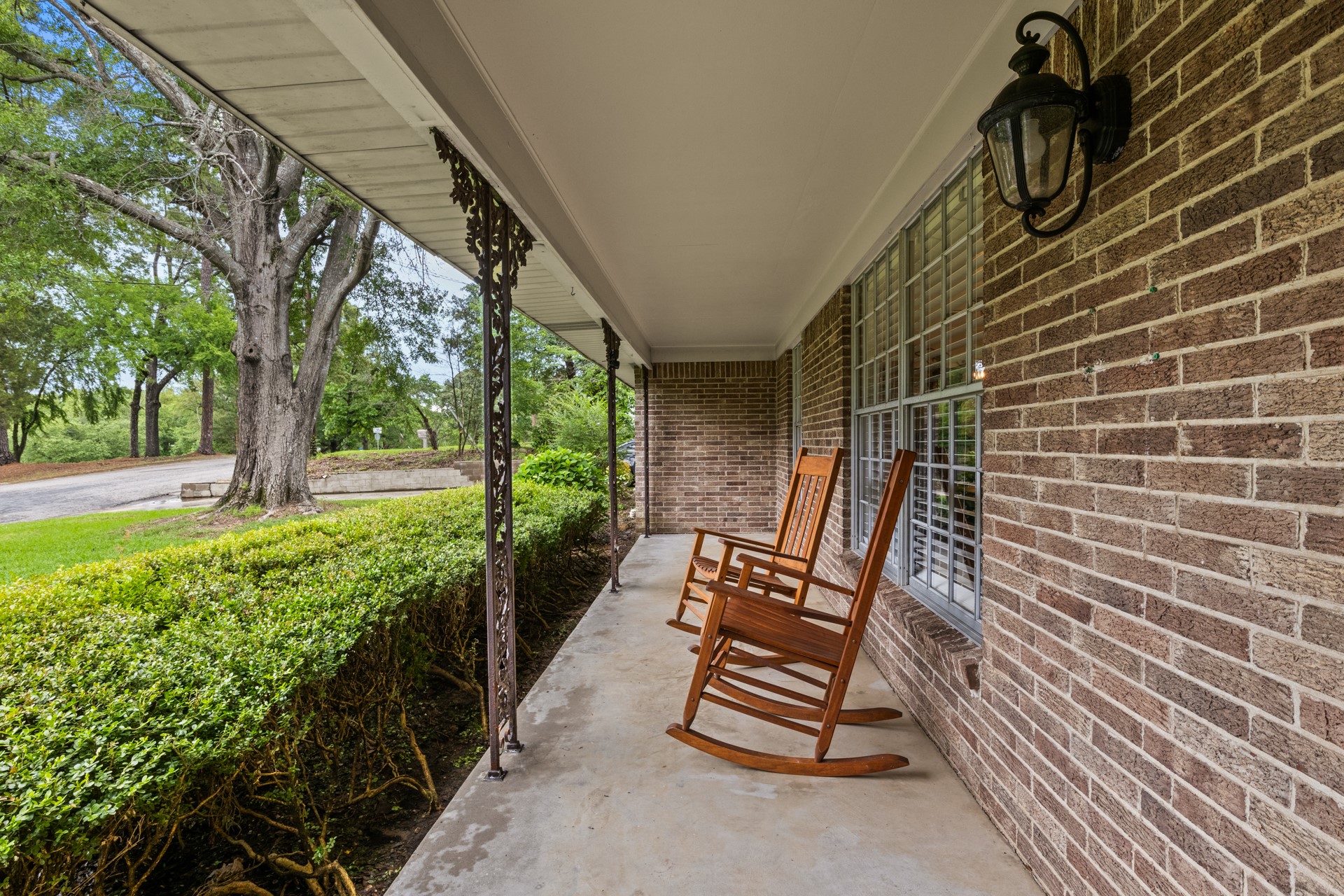 306 Dellwood Drive