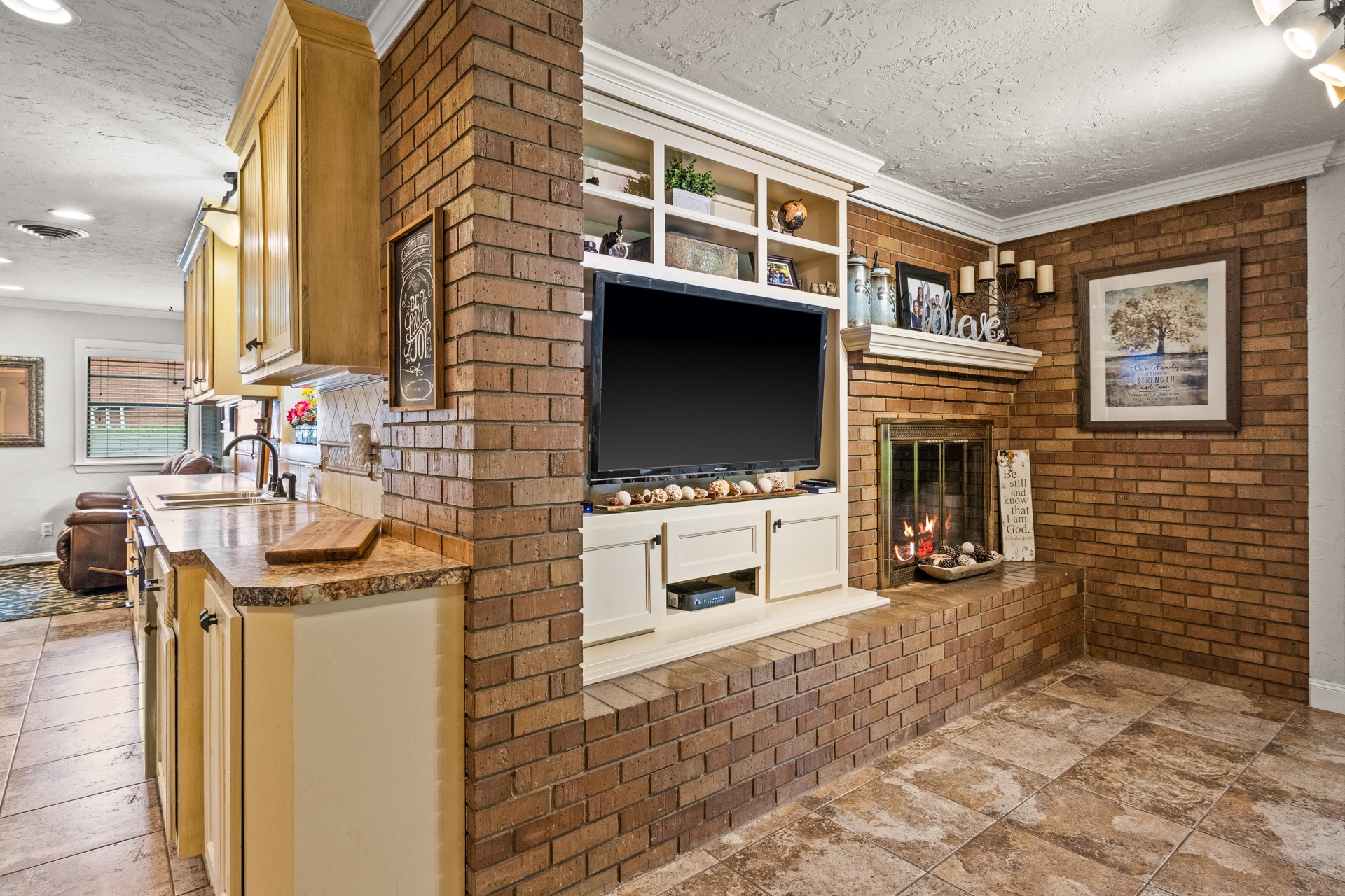 306 Dellwood Drive