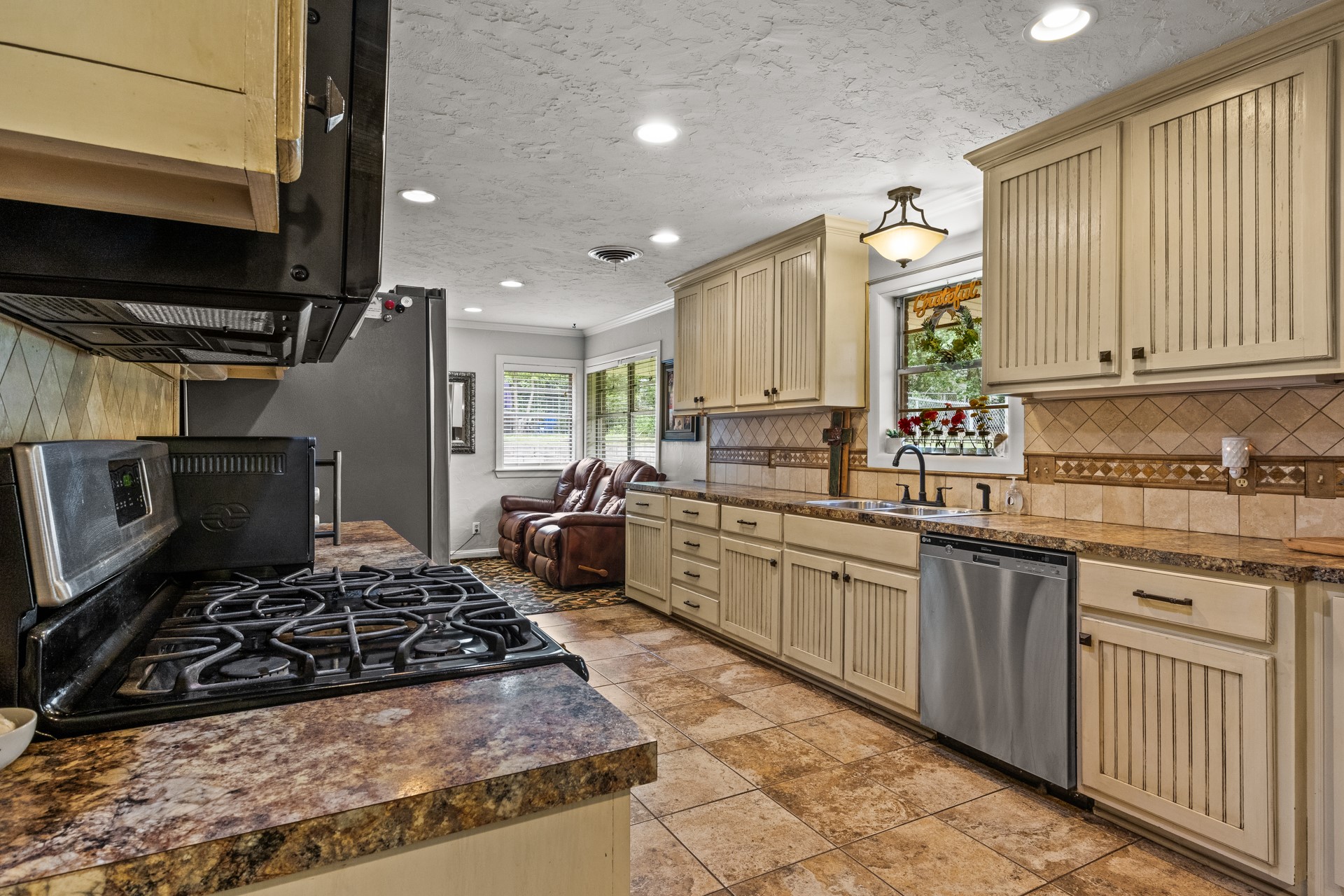 306 Dellwood Drive