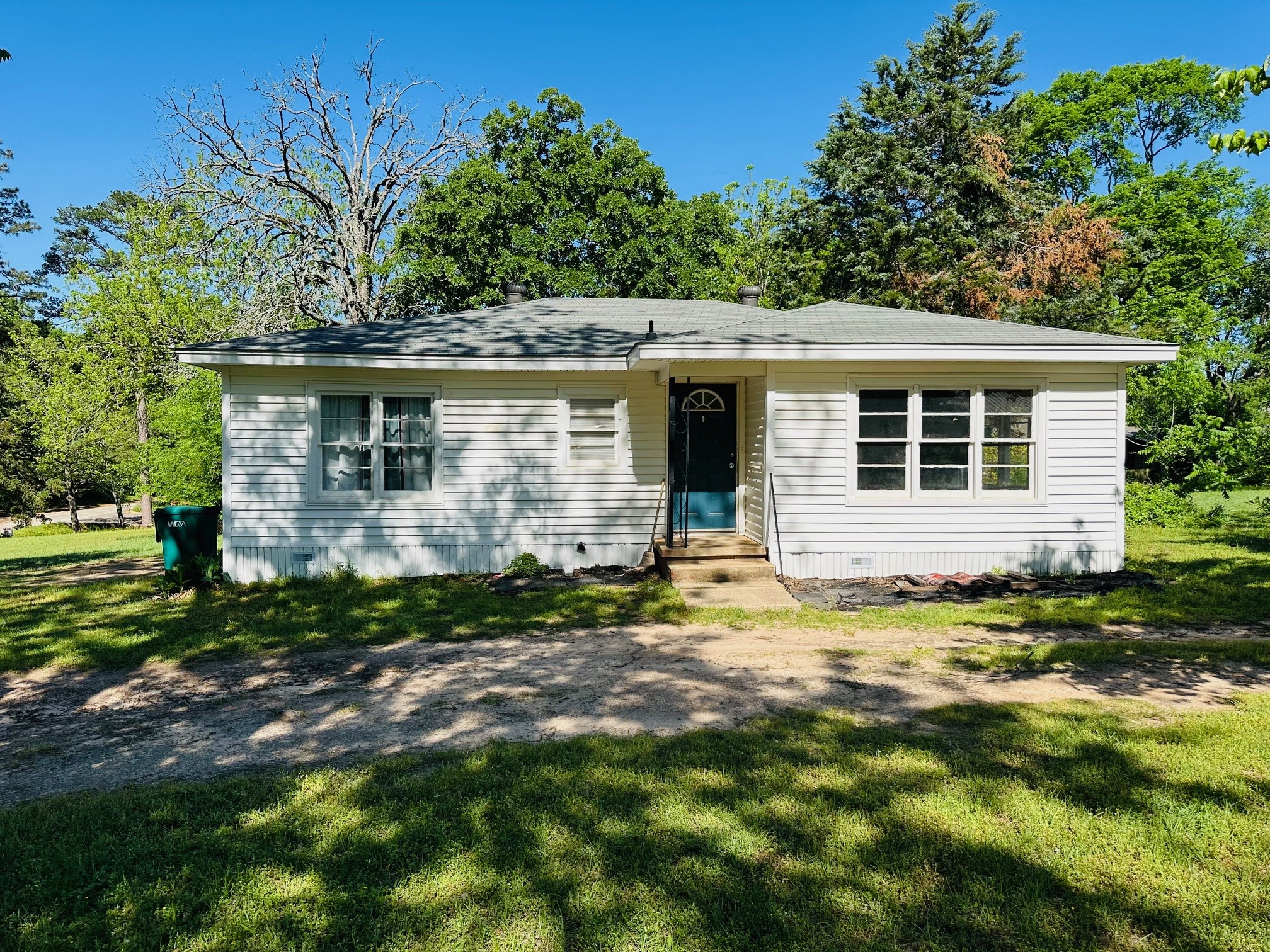 405 Walnut Street