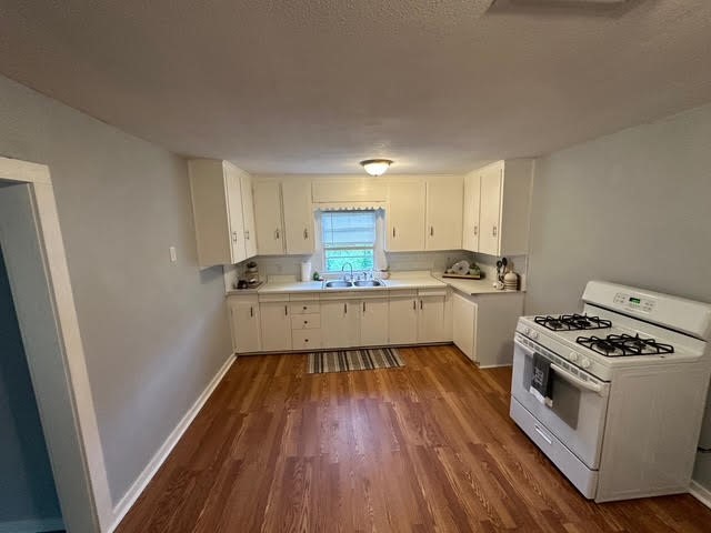 405 Walnut Street