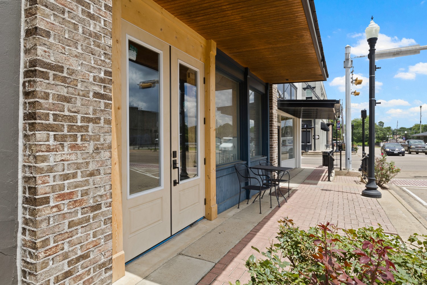 106 W 2nd Street