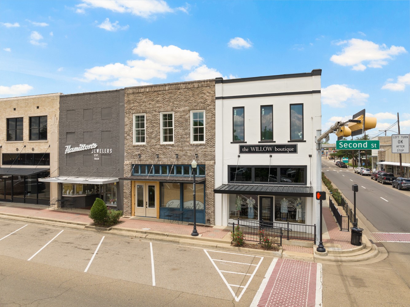 106 W 2nd Street