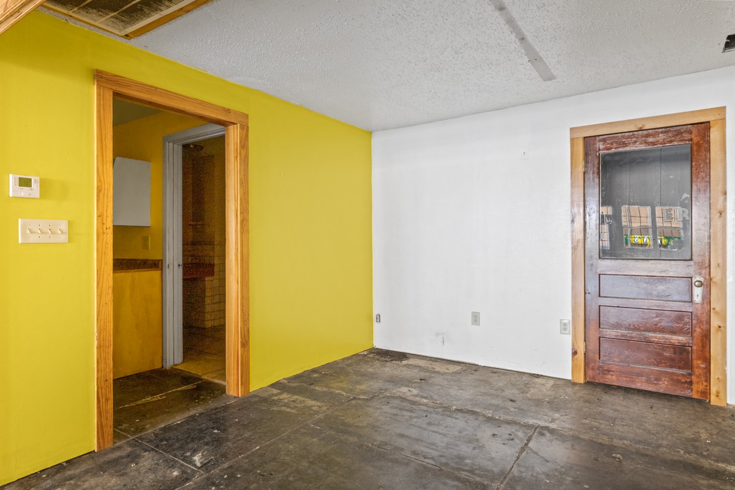 207 & 209 N Jefferson Avenue