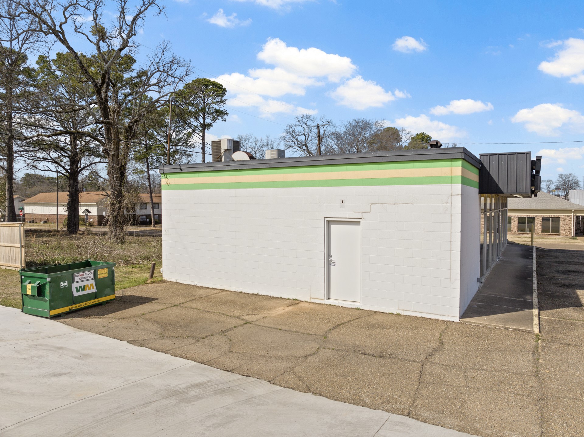 3725 N State Line Avenue