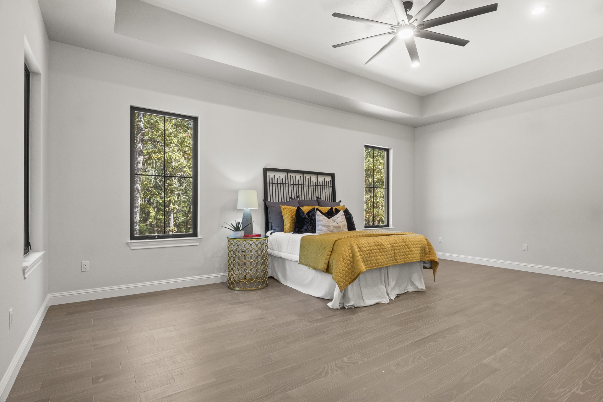 1013 Silver Lake Circle