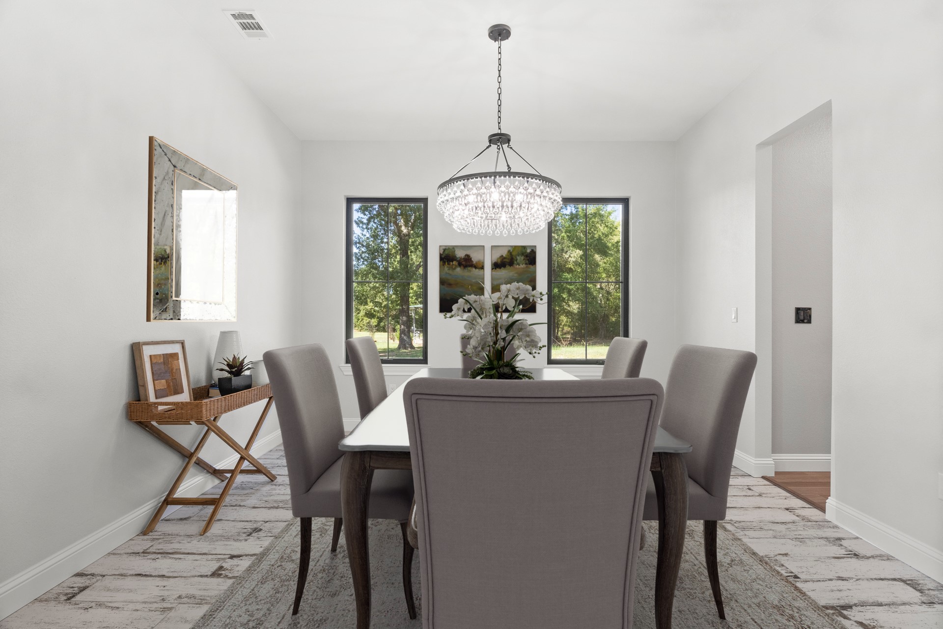 1013 Silver Lake Circle