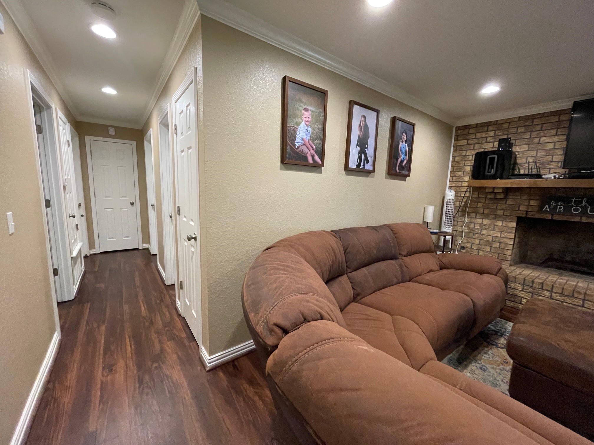 4054 Lakeshore Drive