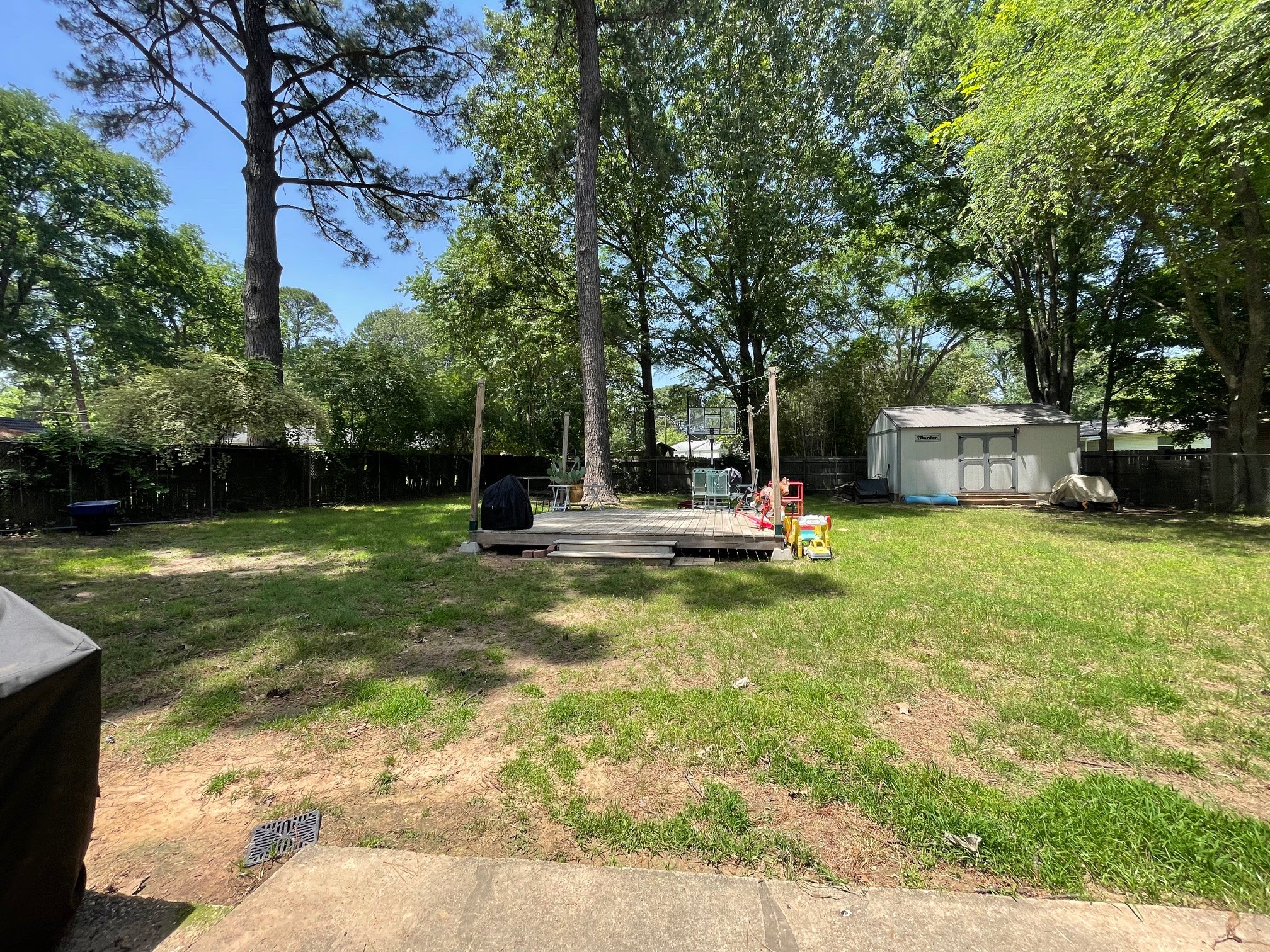 4054 Lakeshore Drive