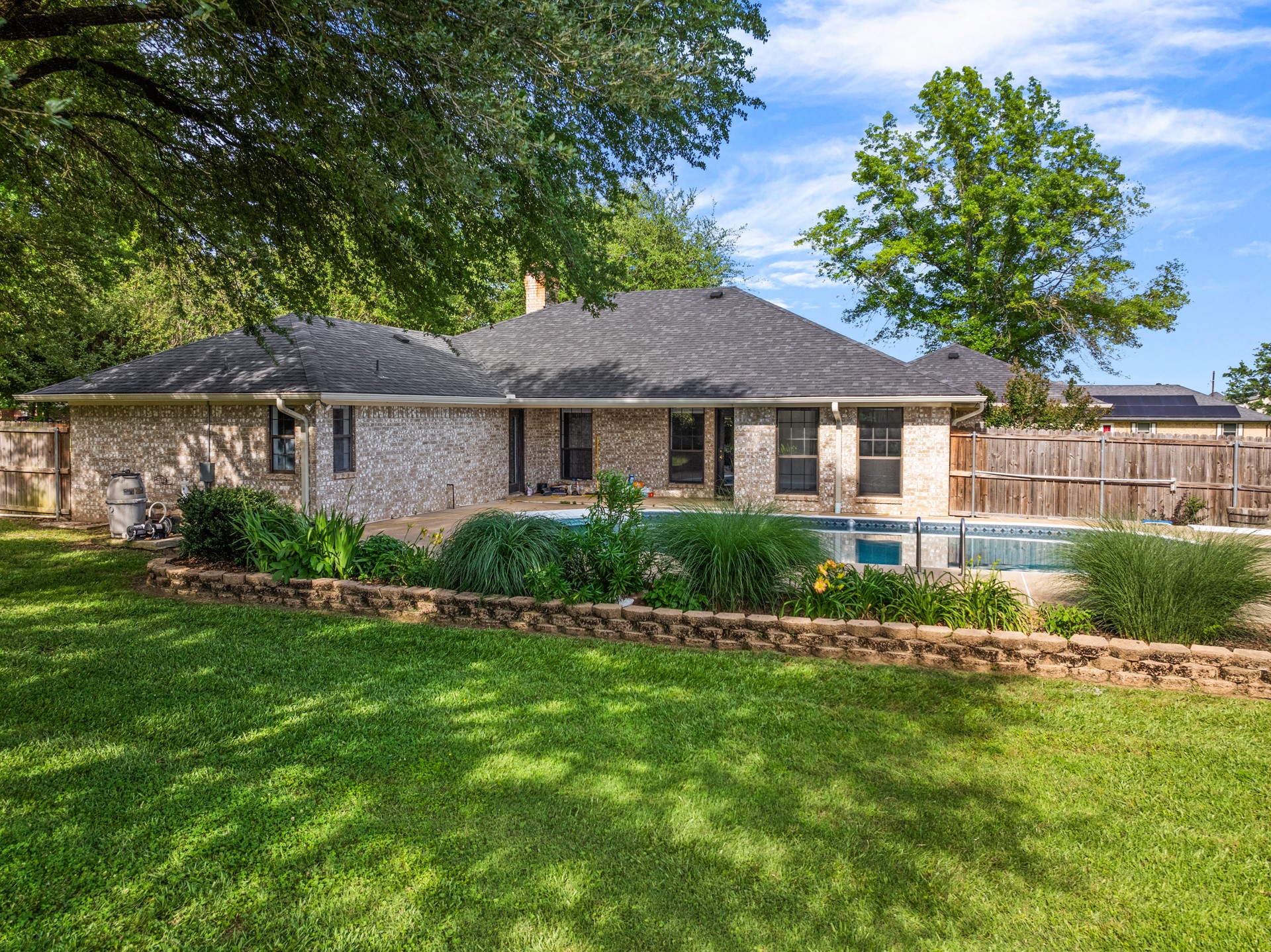 2713 Sleepy Hollow