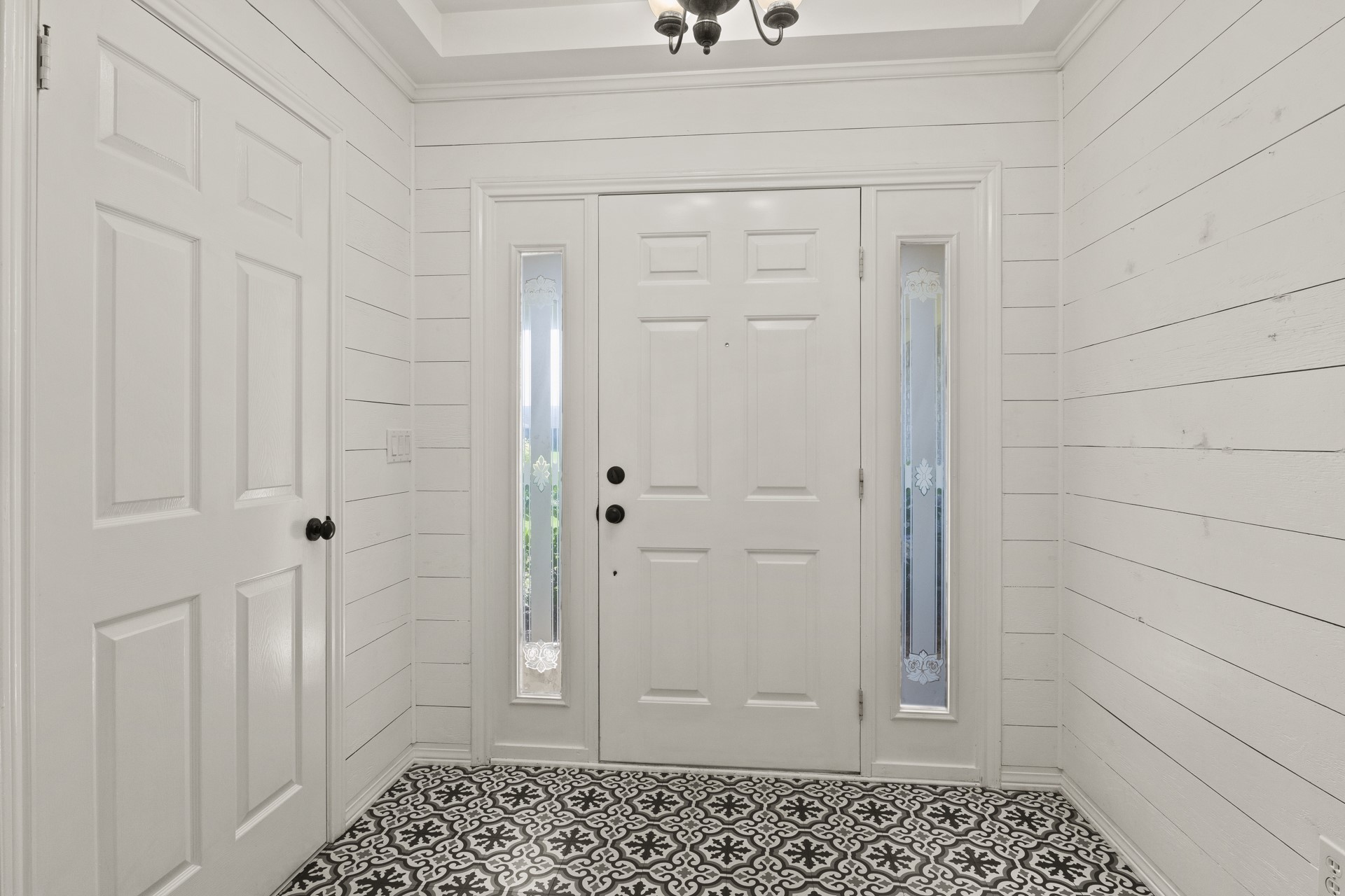 2713 Sleepy Hollow
