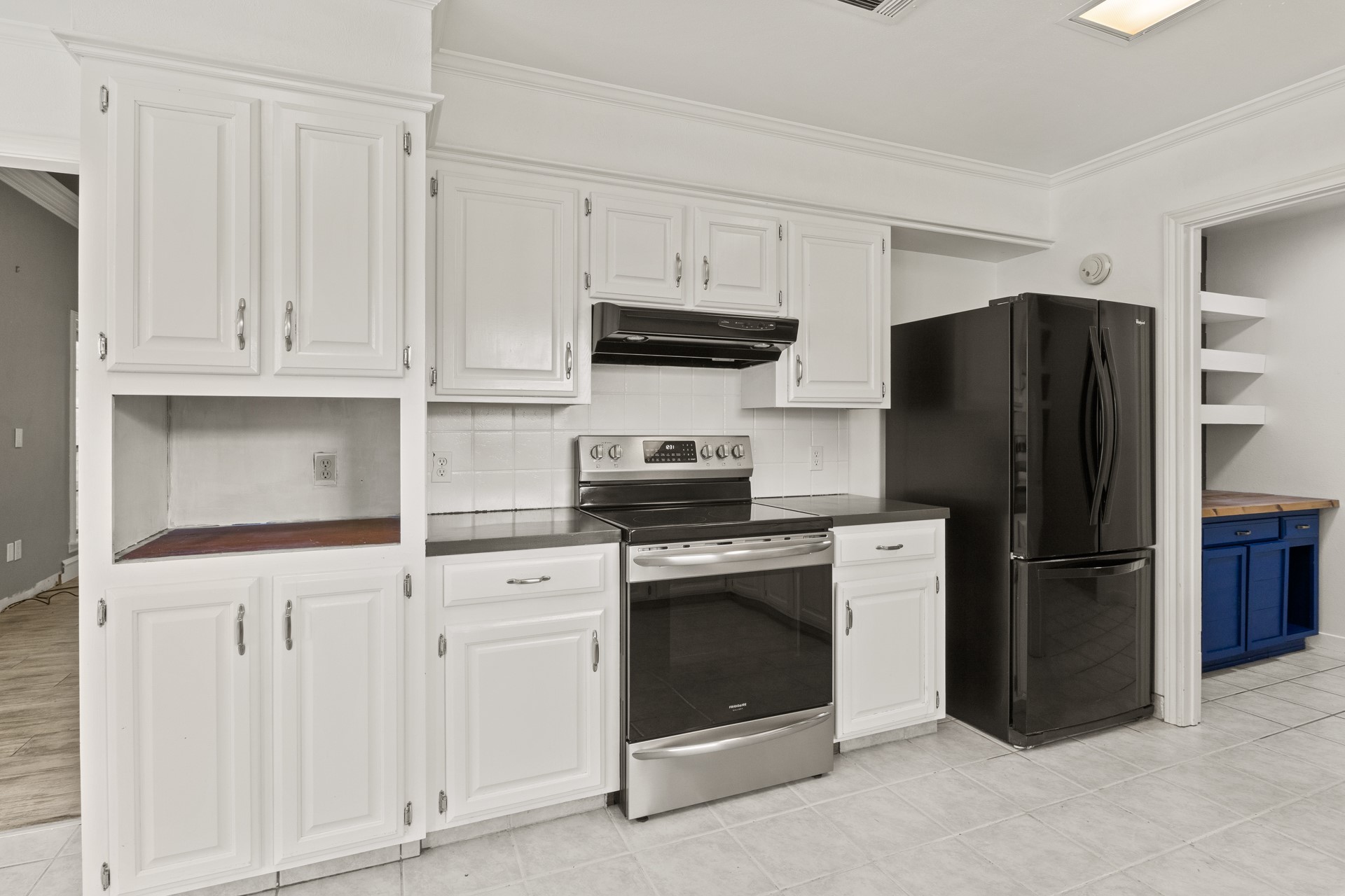 2713 Sleepy Hollow