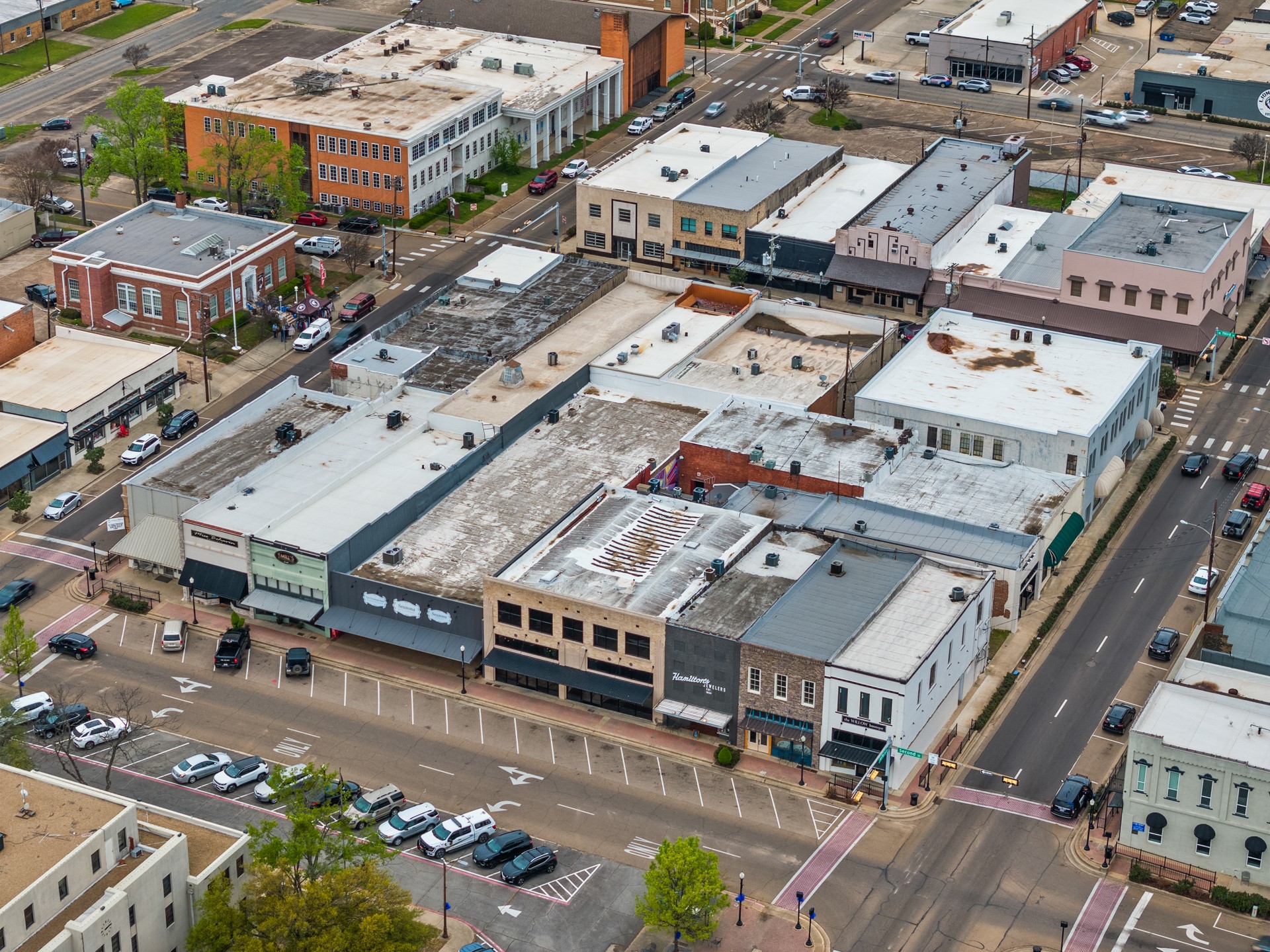 112 W 2nd Street