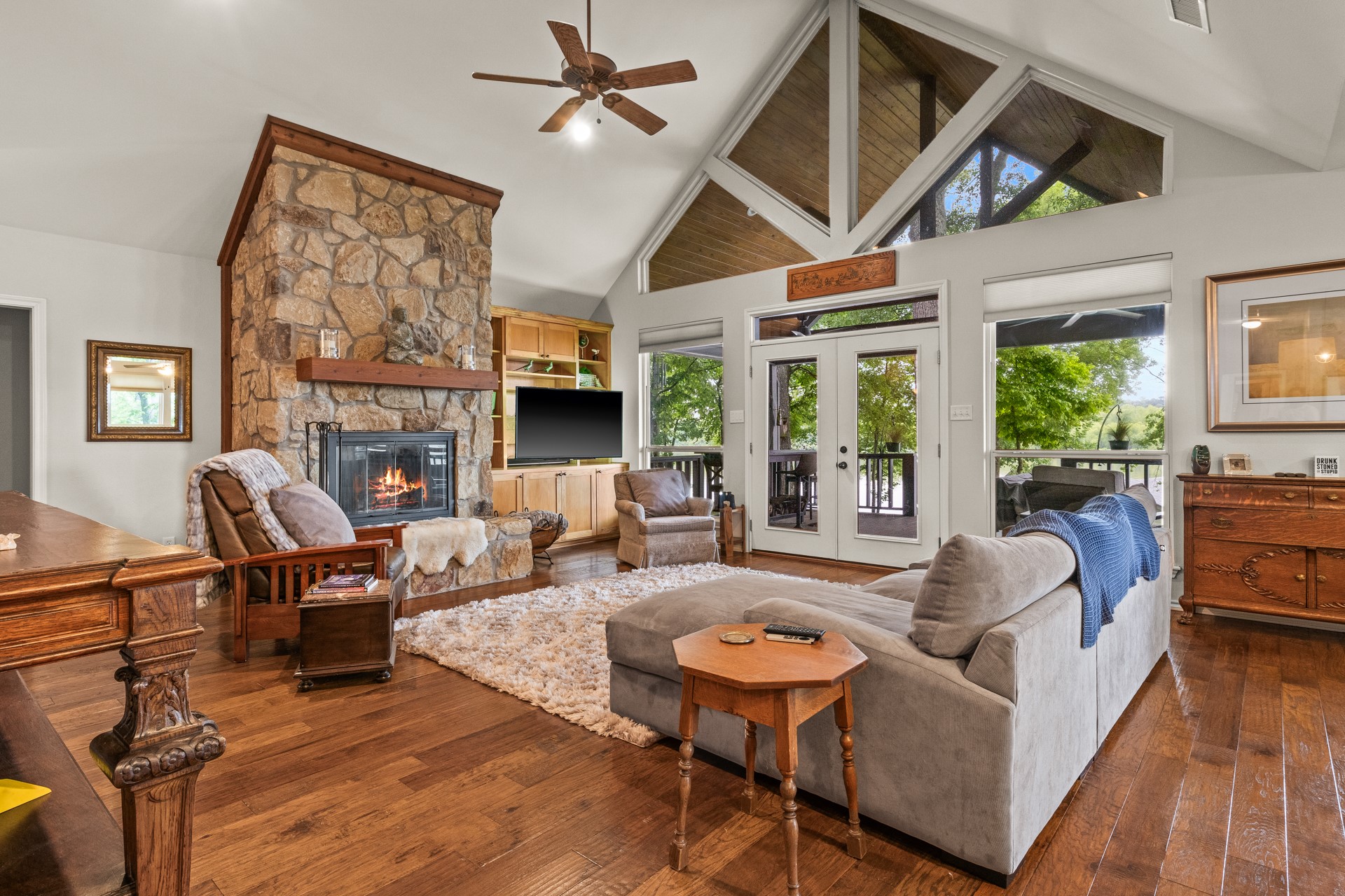 1509 Panther Creek Pass