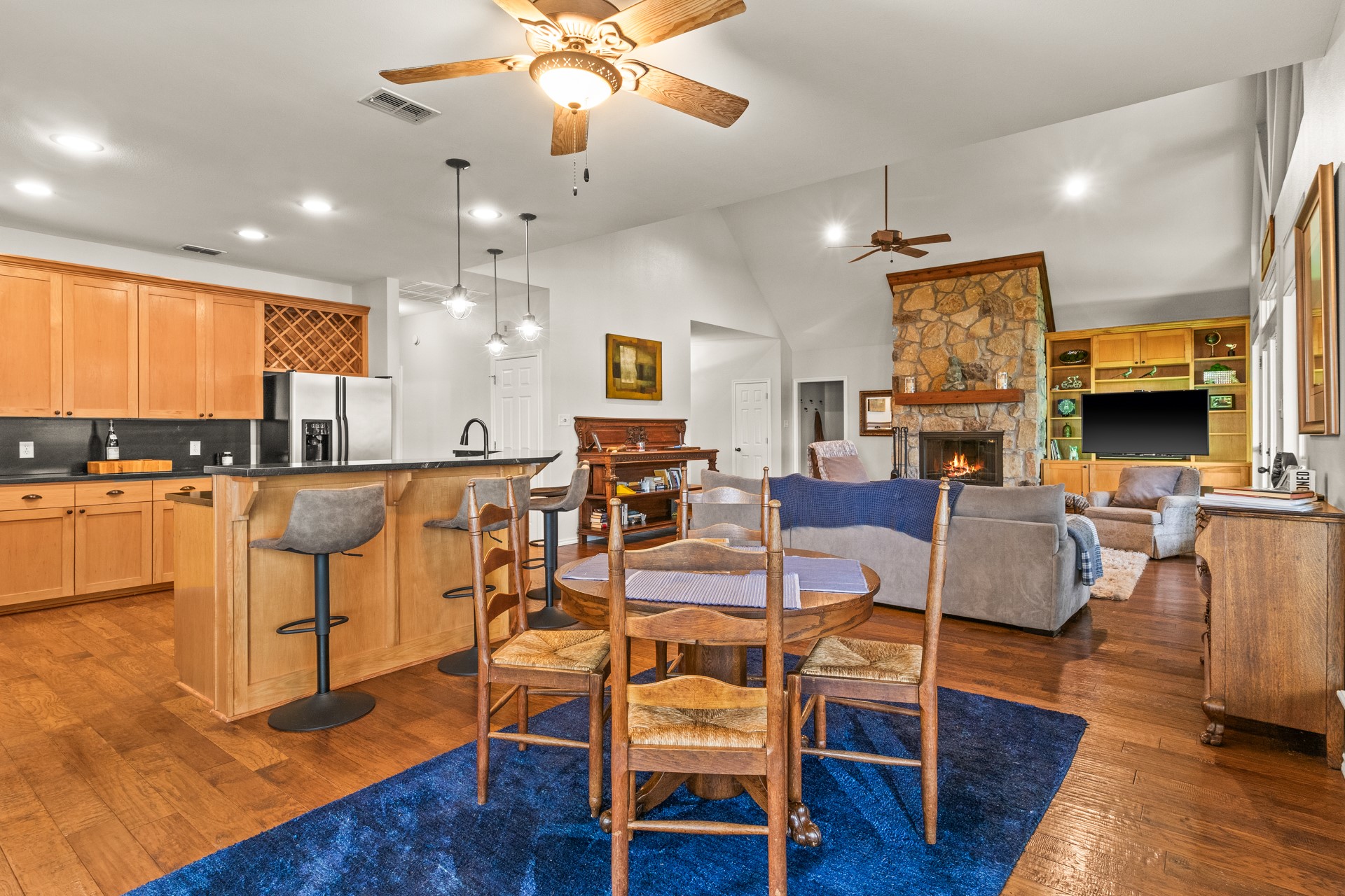 1509 Panther Creek Pass