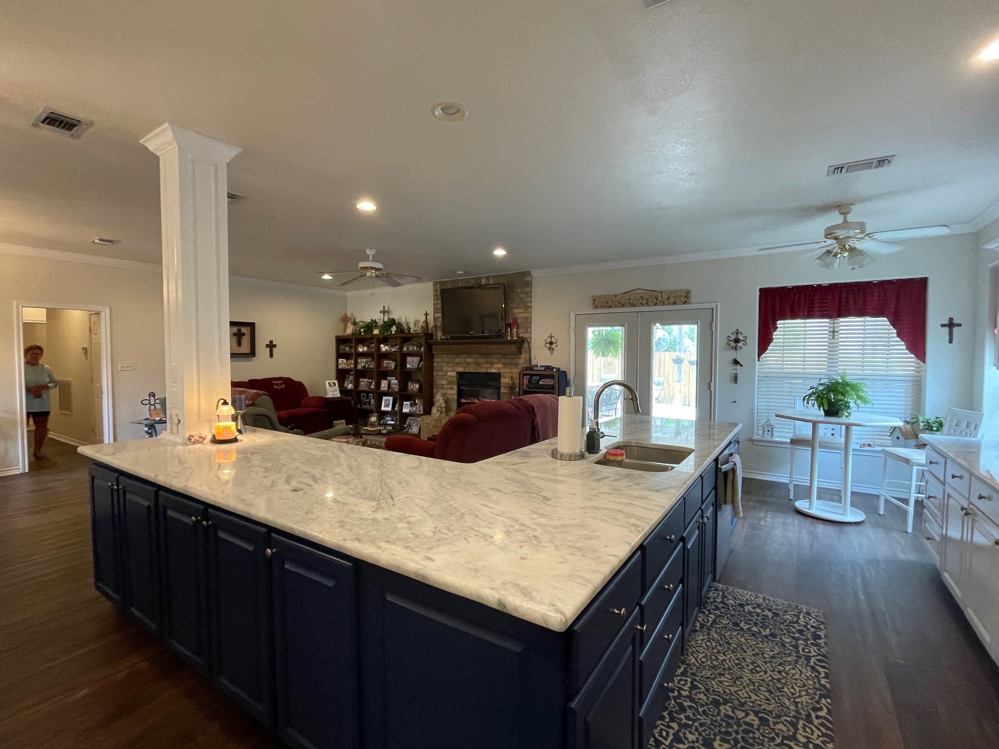102 Dogwood Circle