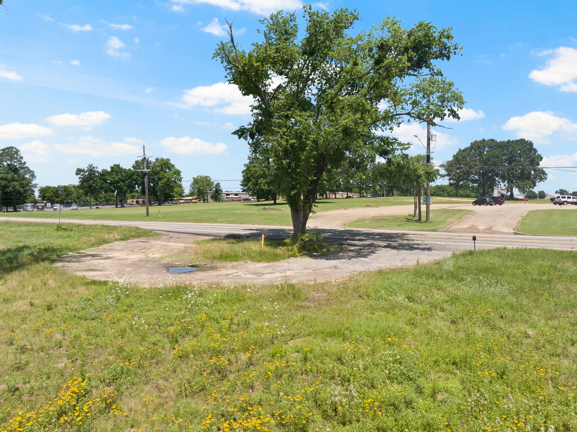 TBD W Interstate 30 Service Road