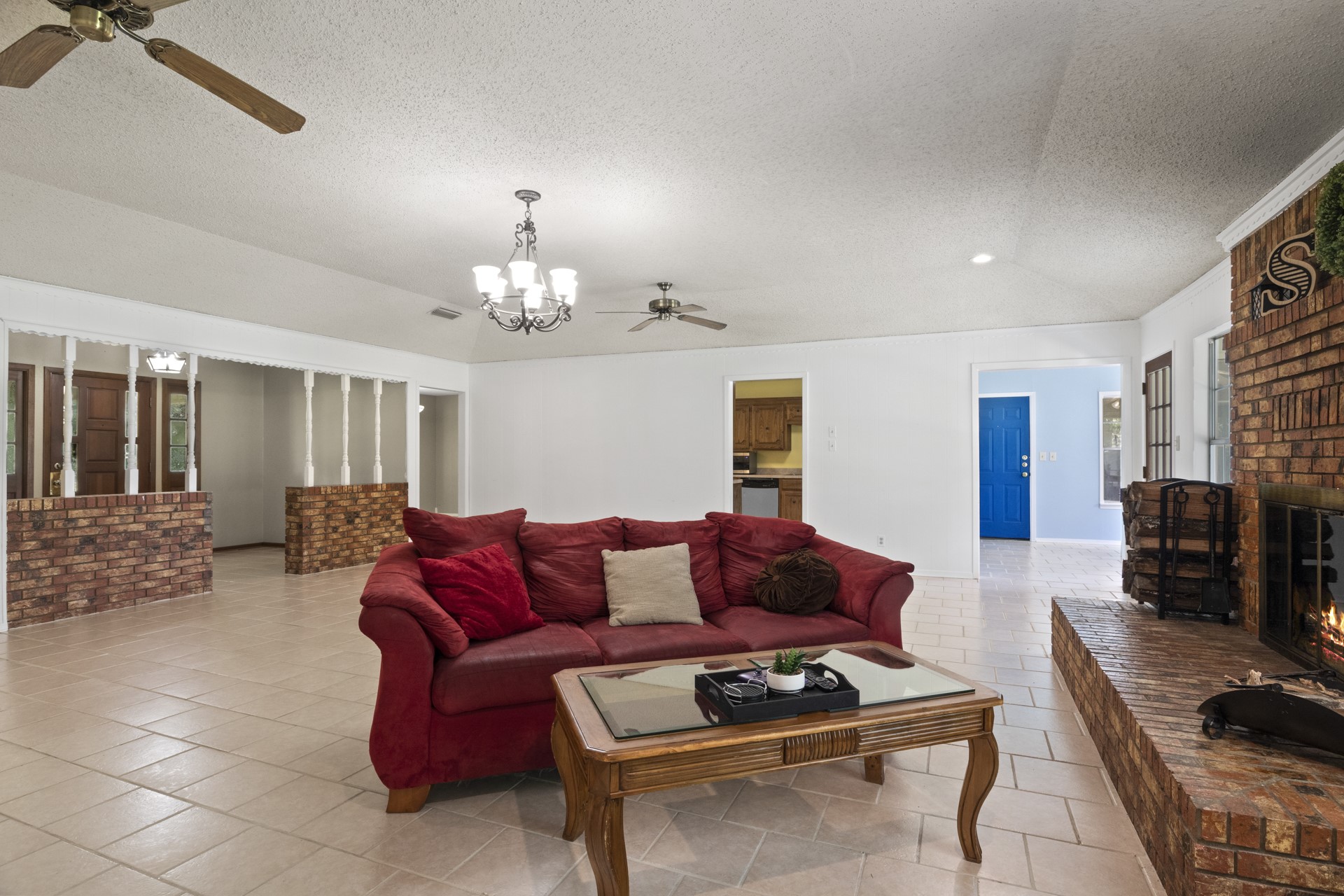 5161 N Highway 271