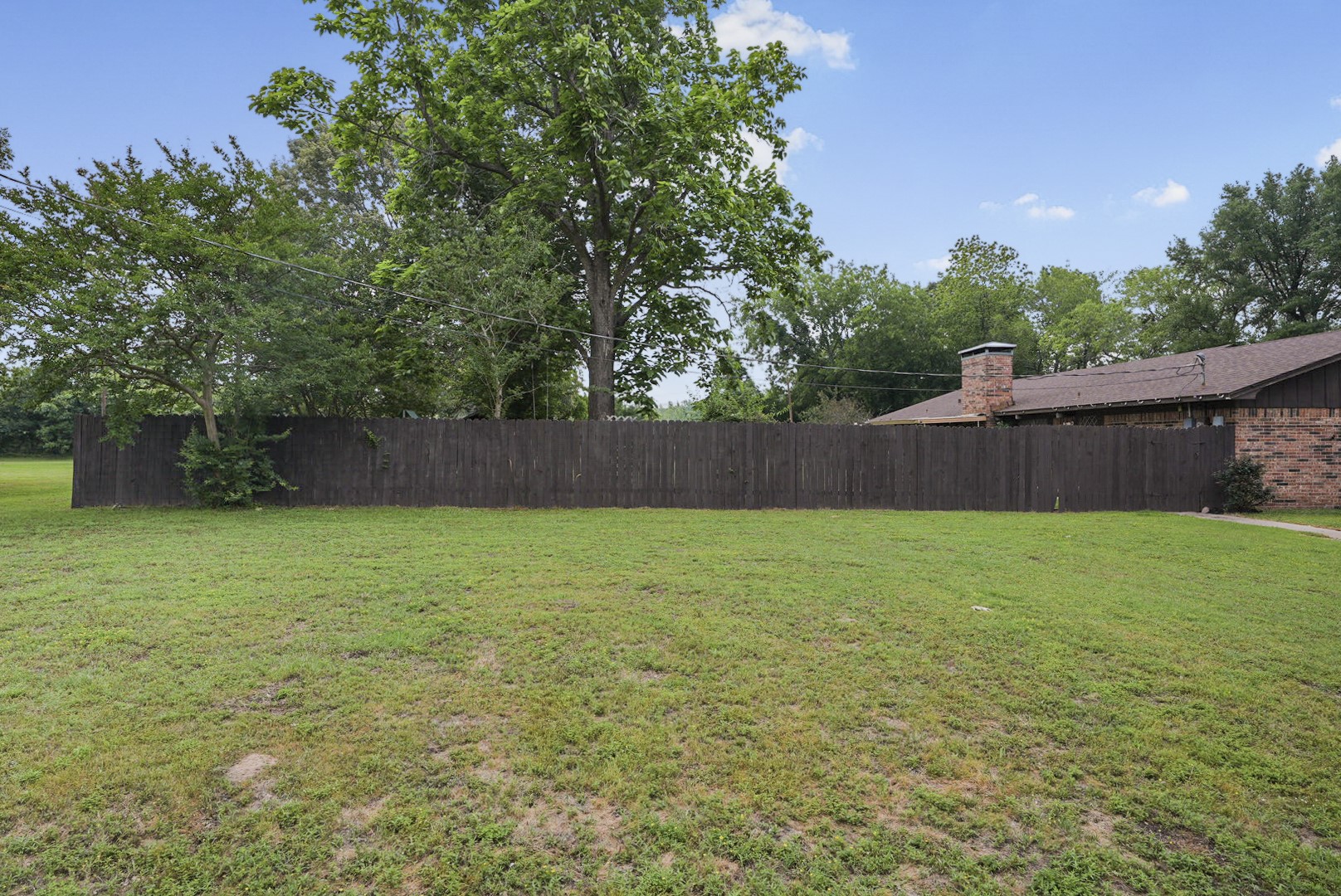 1045 County Road 3210