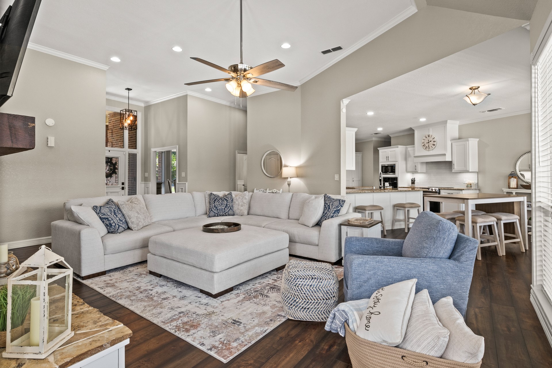 1802 Hogan Lane