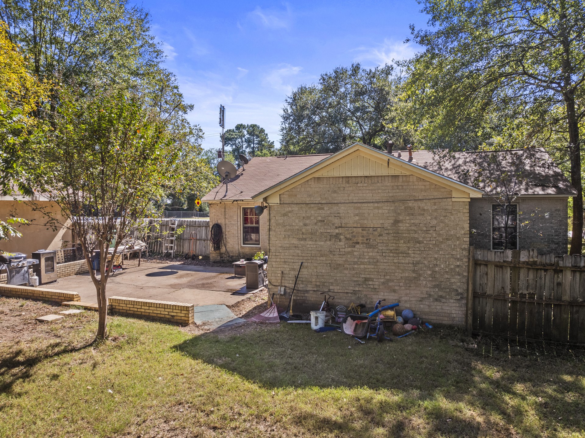 411 E Main Street