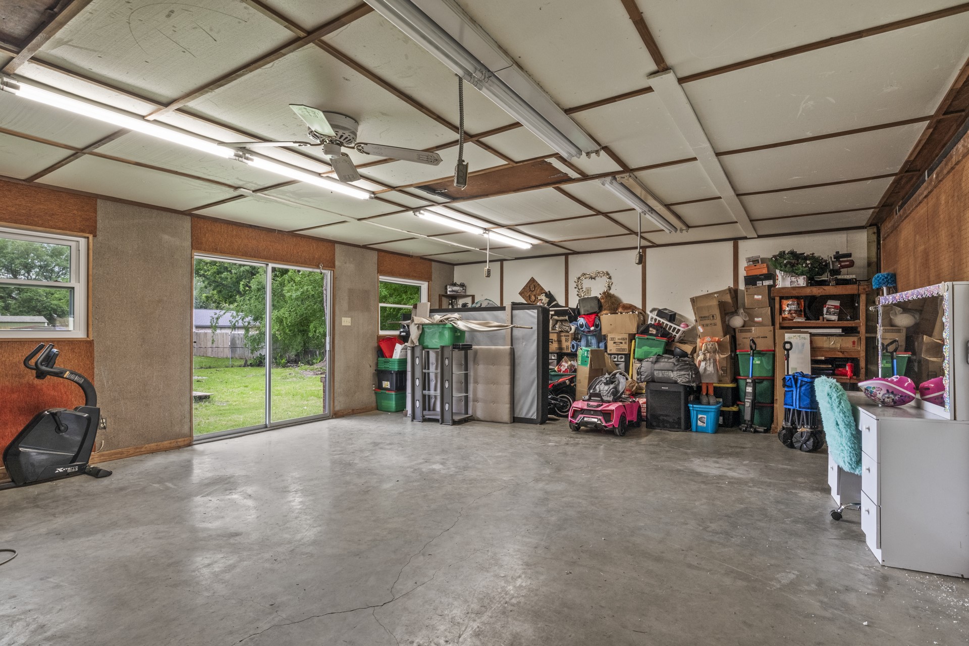 202 Mockingbird Cir