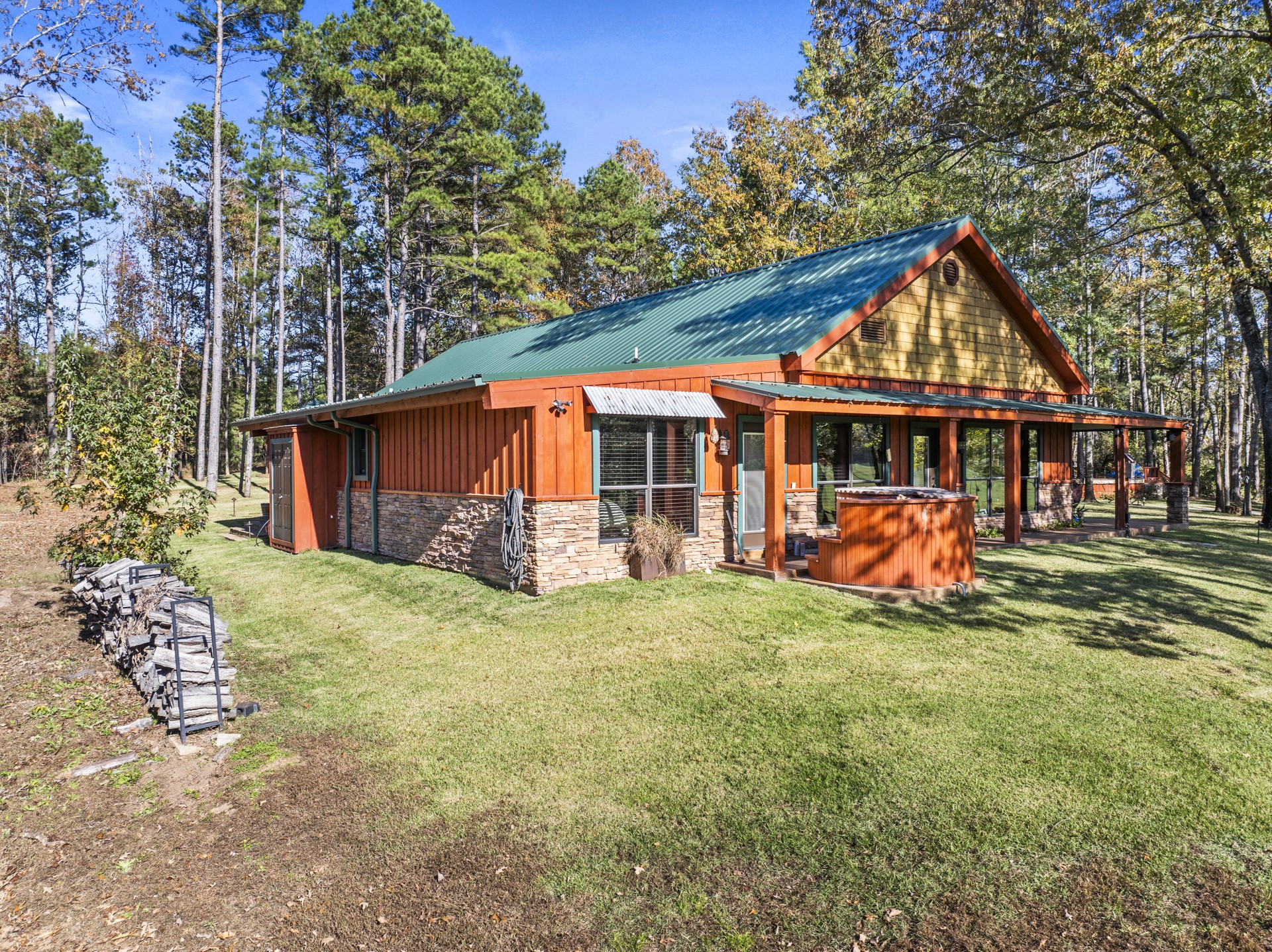 1057 Silver Lake Circle