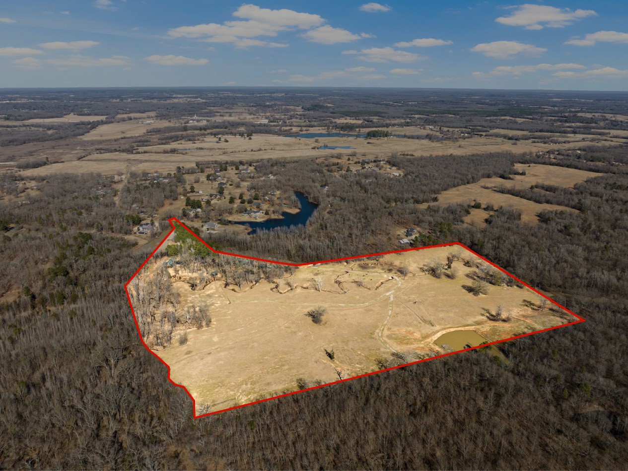 1057 Silver Lake Circle