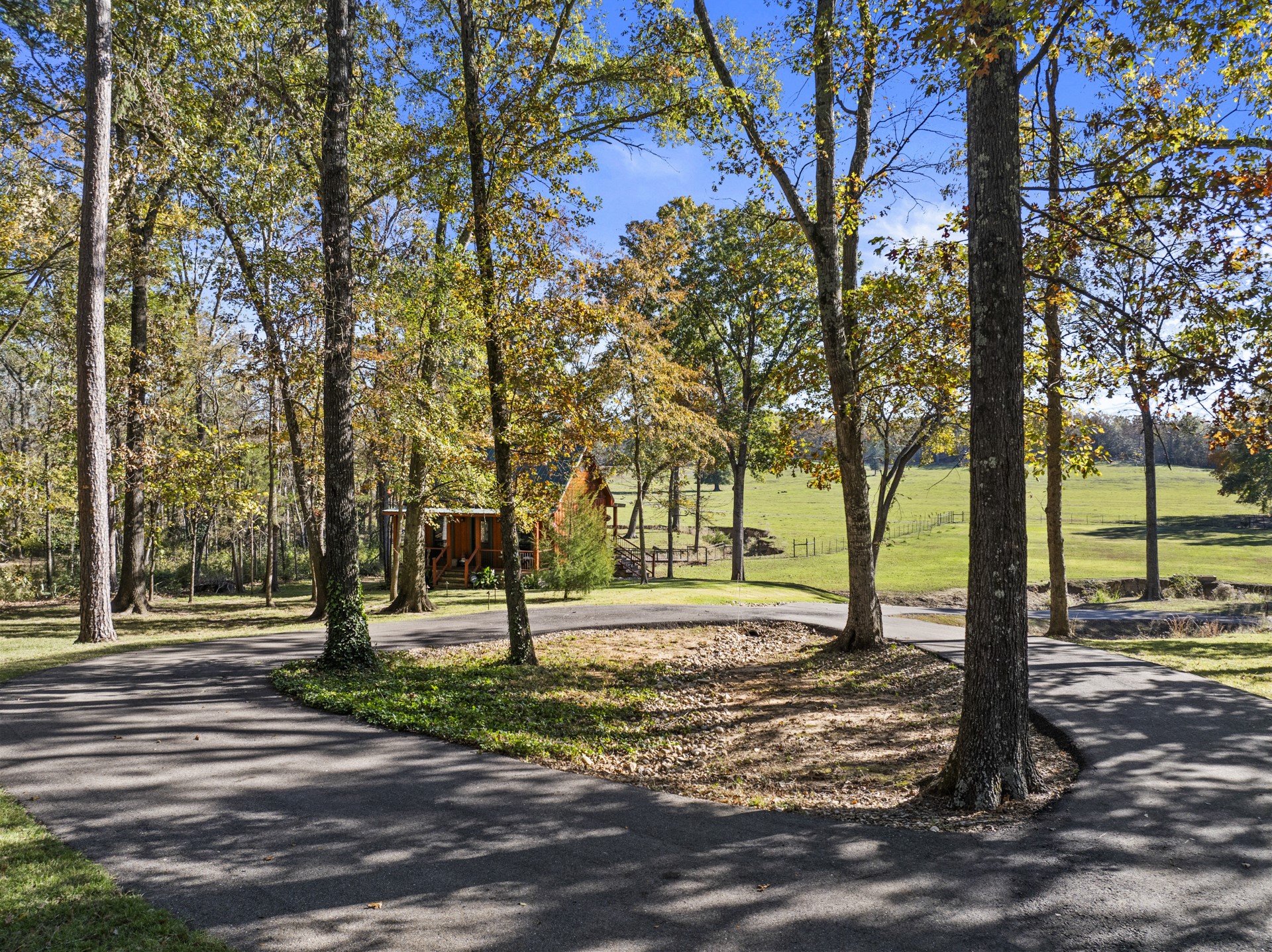 1057 Silver Lake Circle